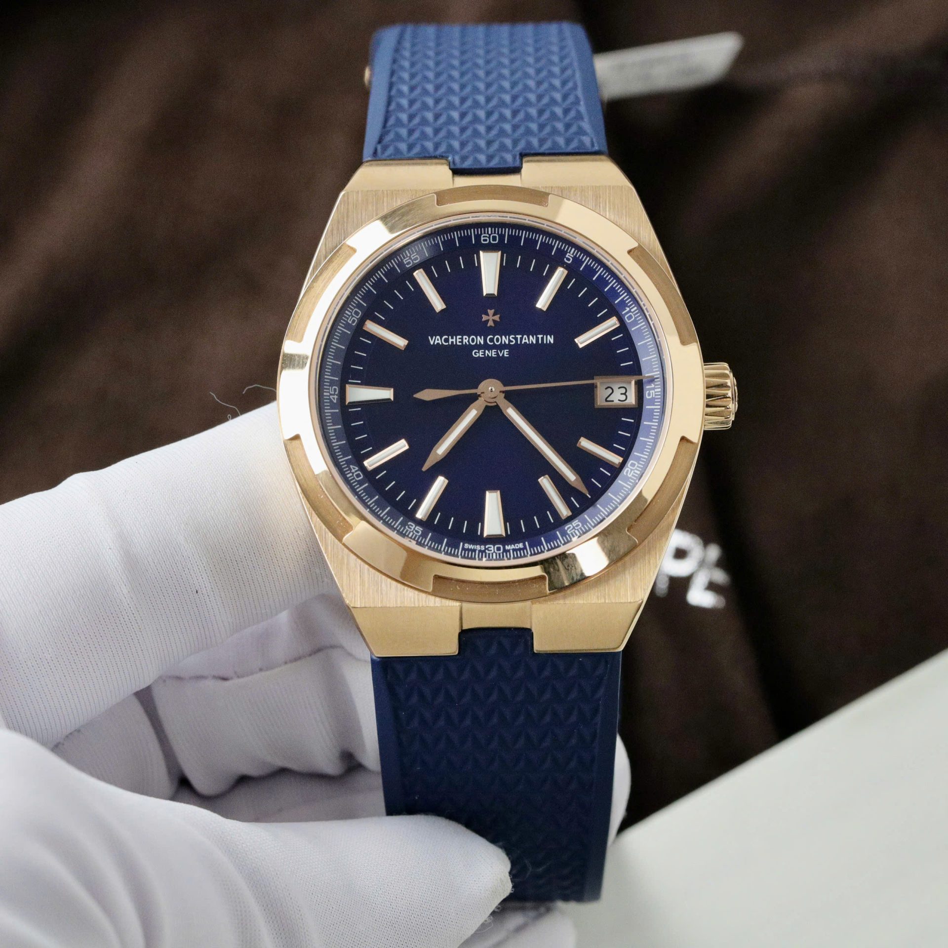 replica Vacheron Constantin Best Replica Watch Overseas 5500V Dial Blue 42.5mm WATCHES 1 