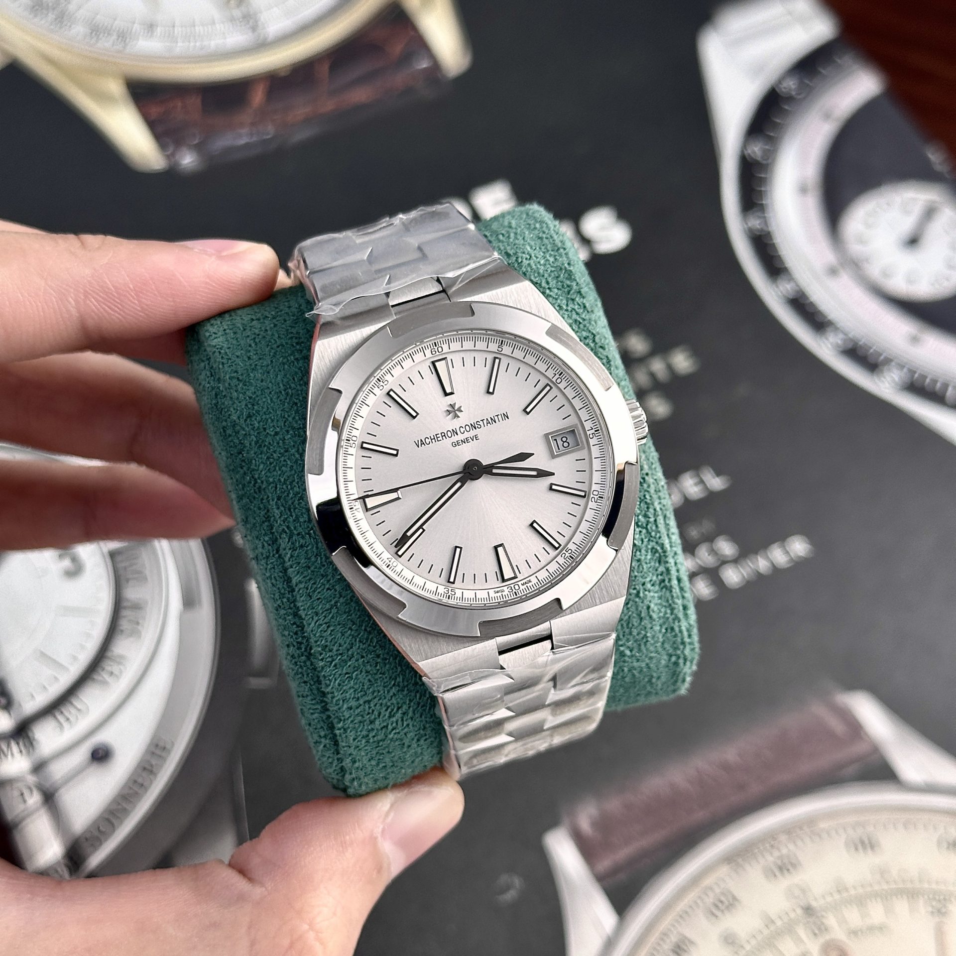 replica Vacheron Constantin Overseas 6000V Tourbillon Replica Watch 42.5mm WATCHES 1 