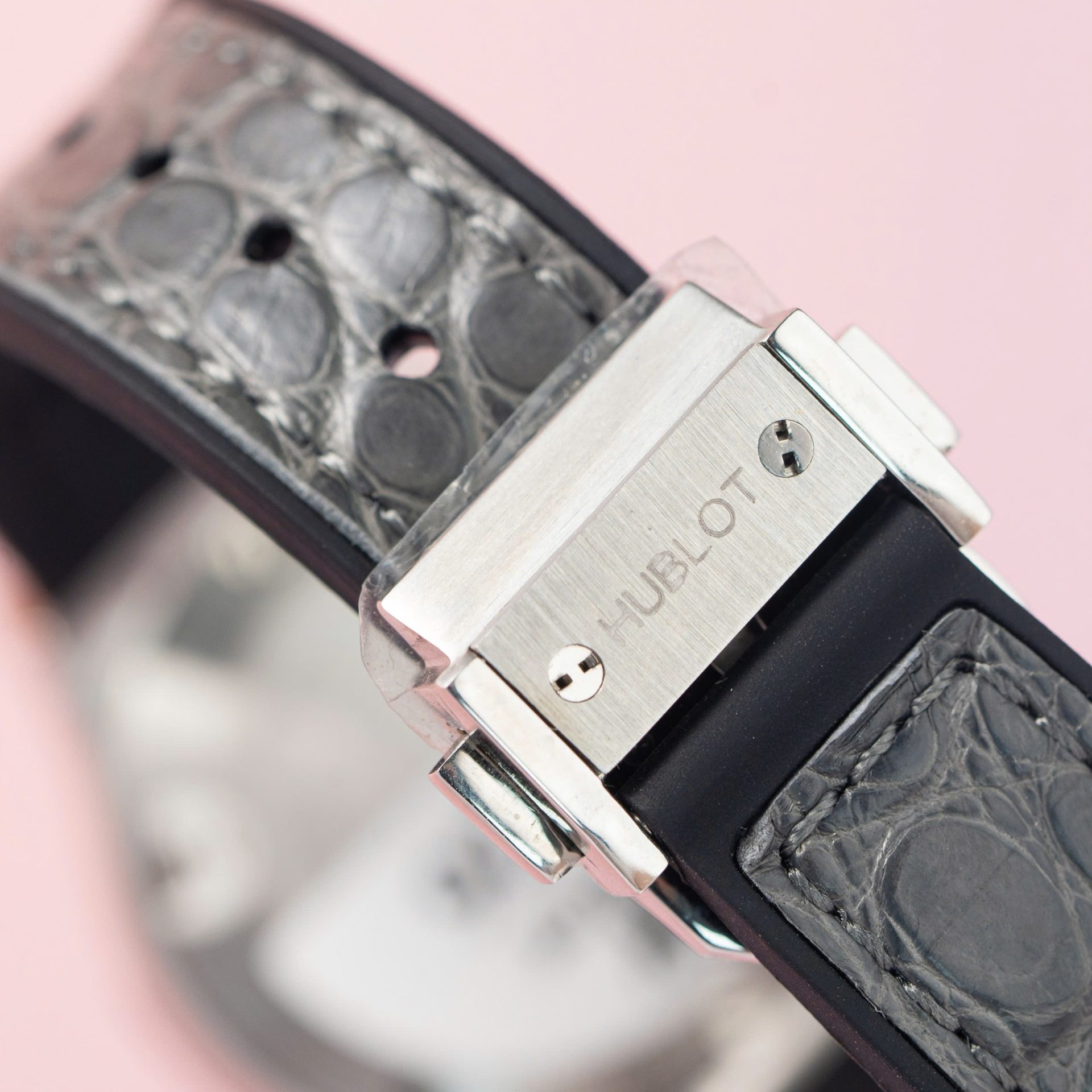 replica Hublot Fake Watch Big Bang One Click Dial Blue Custom Diamonds Moissanite 39mm WATCHES 10 