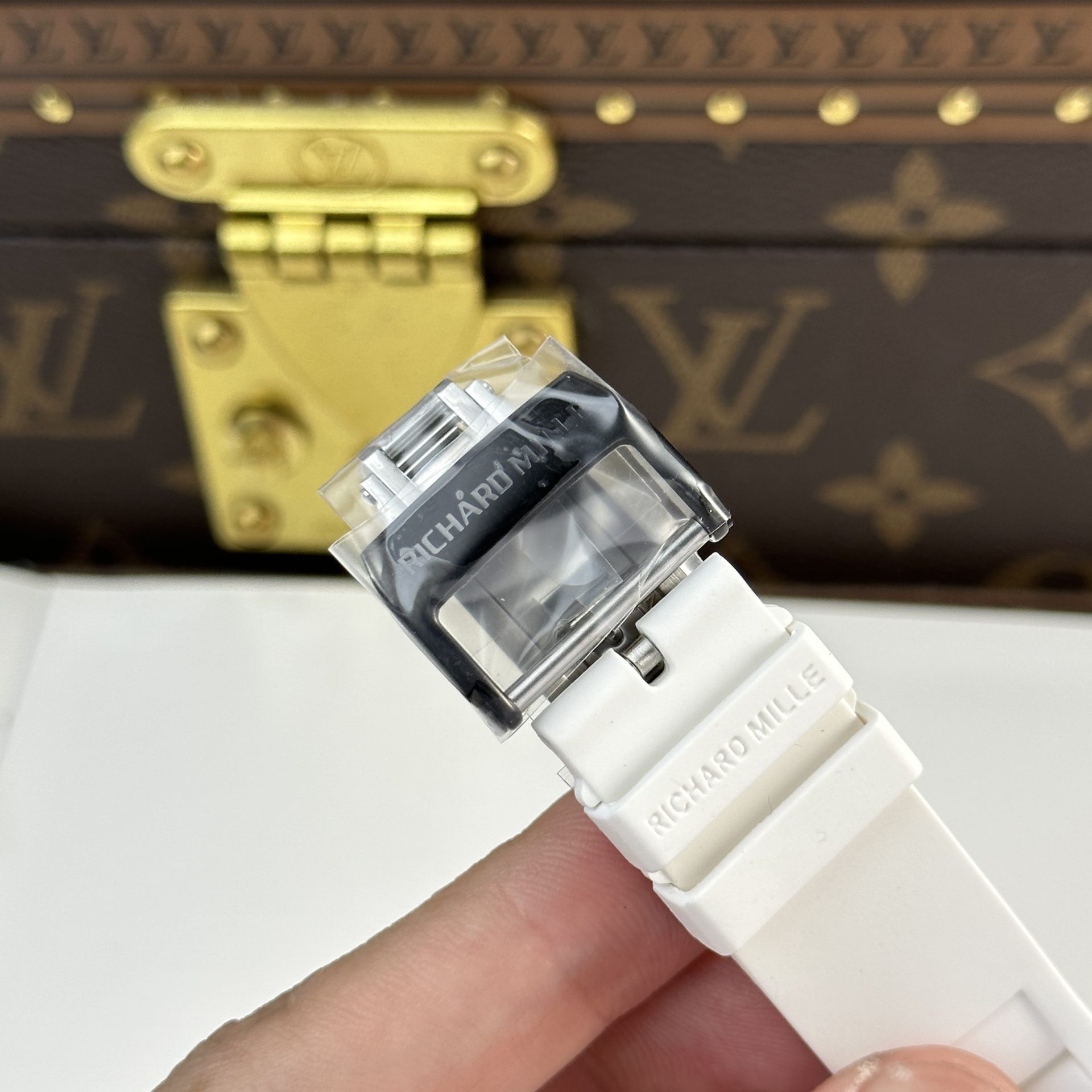 replica Richard Mille Fake Watch RM67-02 Carbon Shell Automatic 39x48mm WATCHES 10 