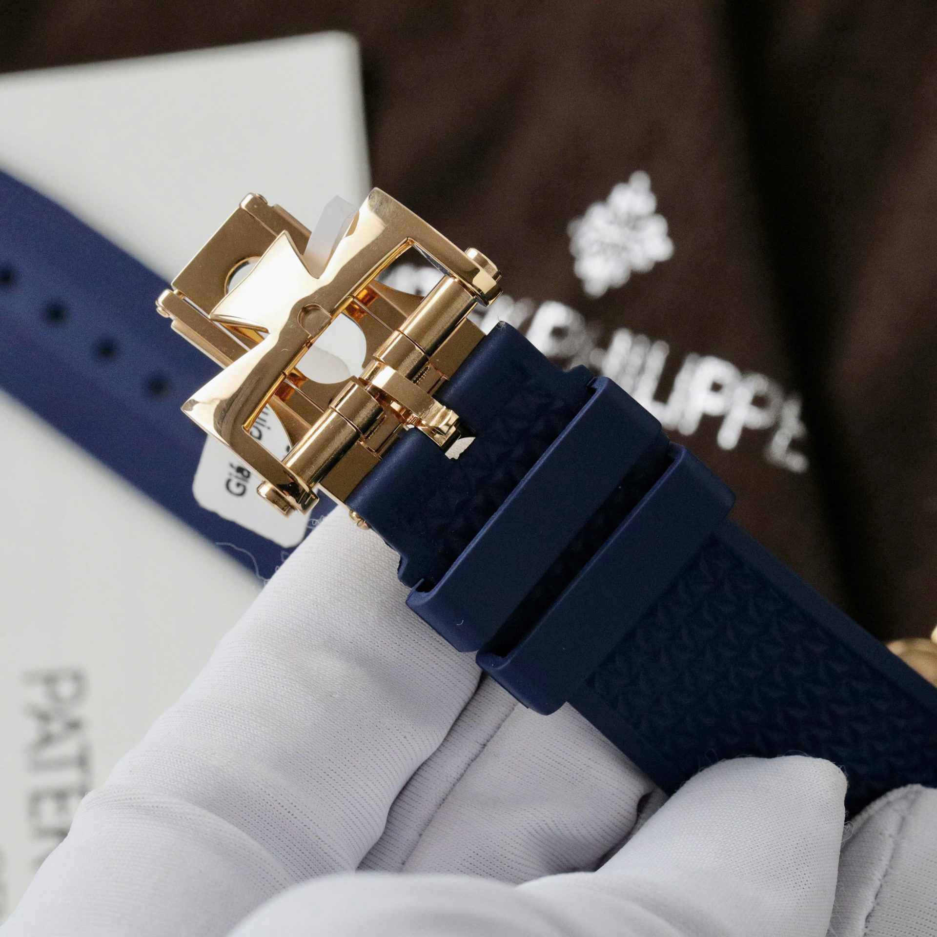 replica Vacheron Constantin Best Replica Watch Overseas 5500V Dial Blue 42.5mm WATCHES 10 