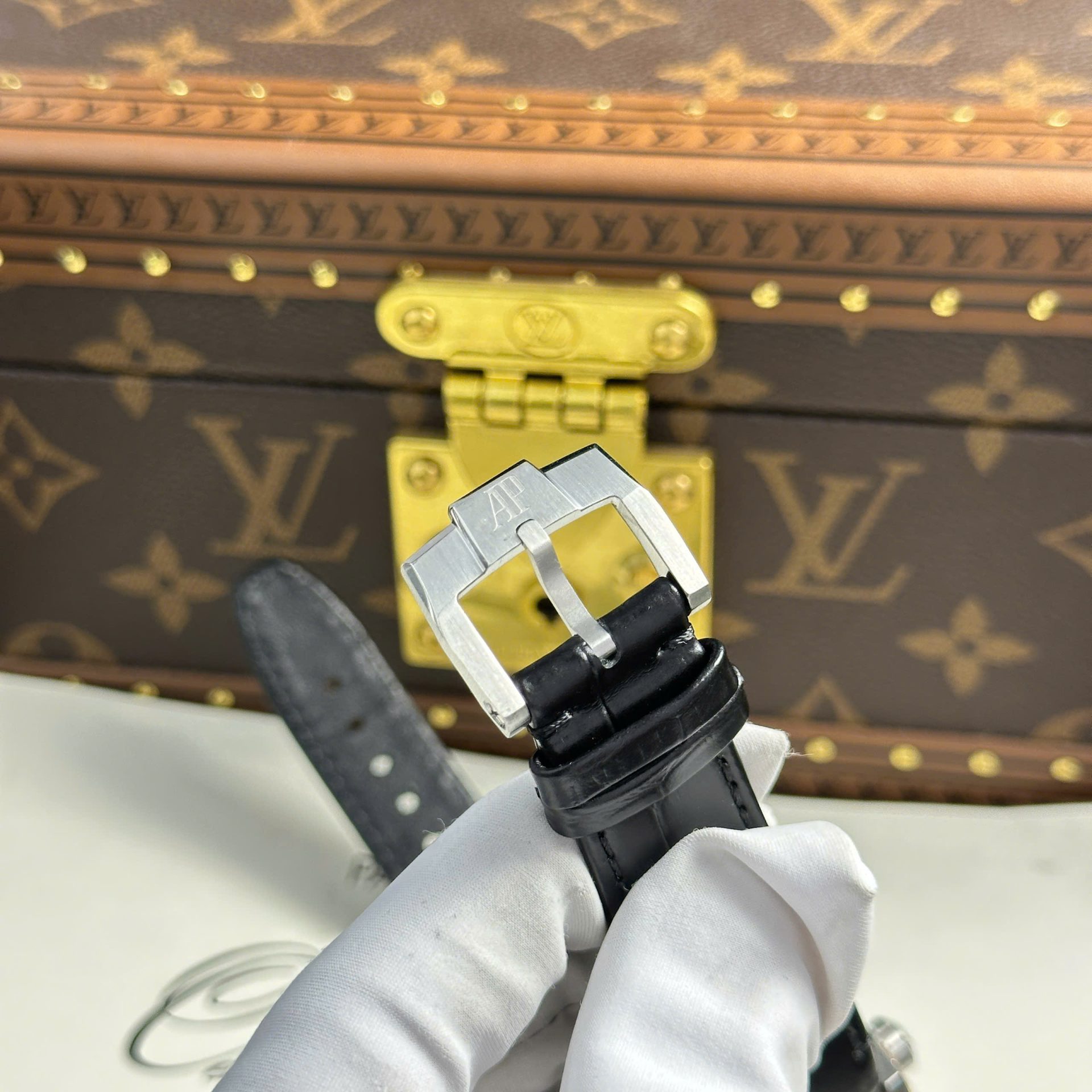replica Audemars Piguet Best Replica Watch Royal Oak Custom Moissanite Diamonds 41mm WATCHES 11 