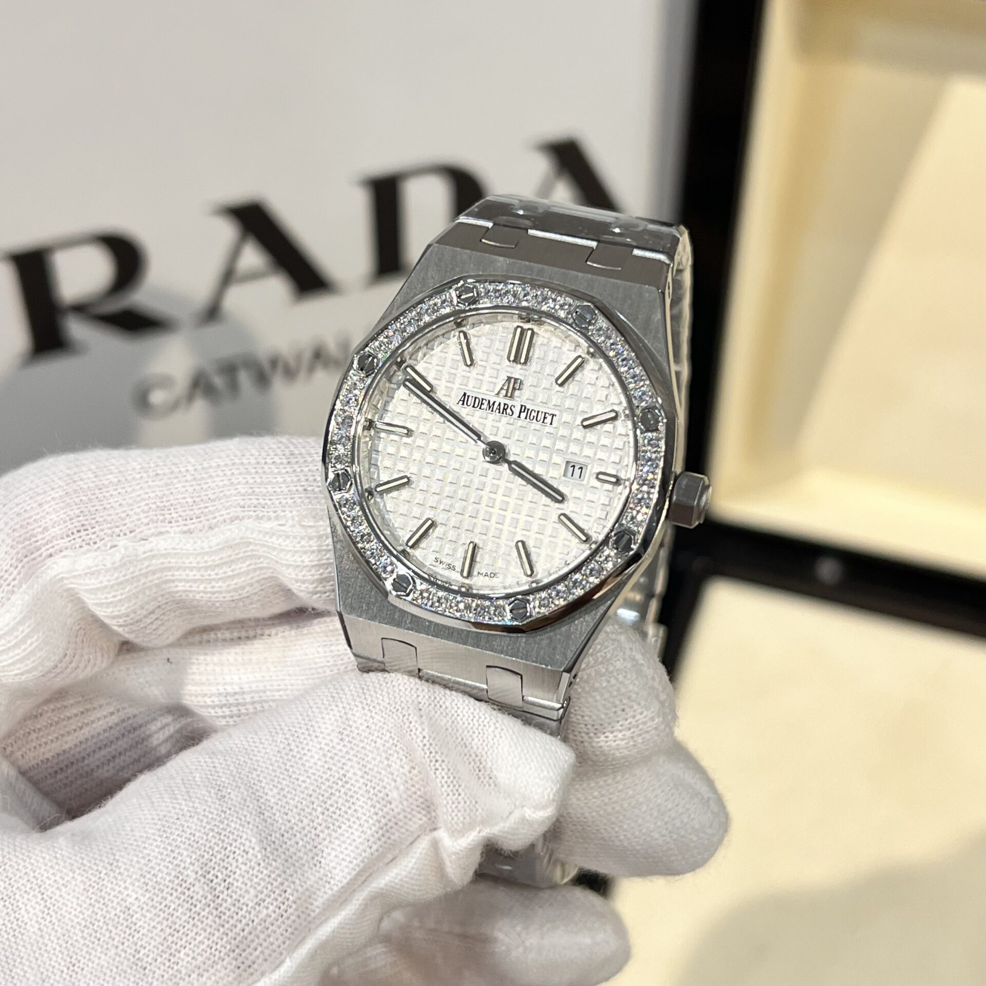 replica Audemars Piguet Replica Watches Royal Oak 26331 Frosted Gold 41mm WATCHES 3 