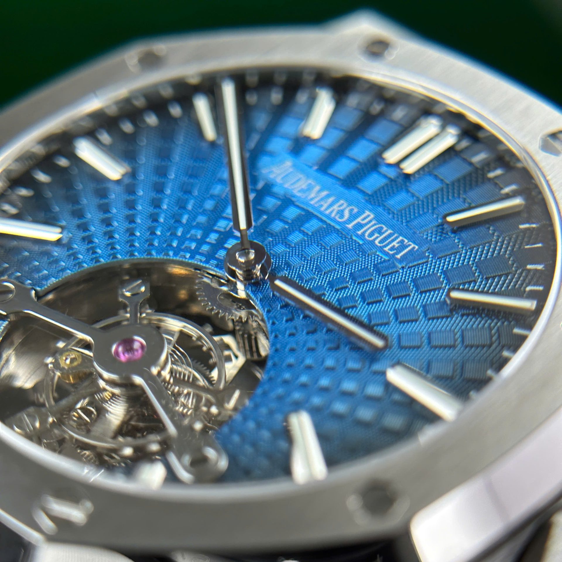replica Audemars Piguet Replica Watch Royal Oak 15400OR Black Dial 41mm WATCHES 3 