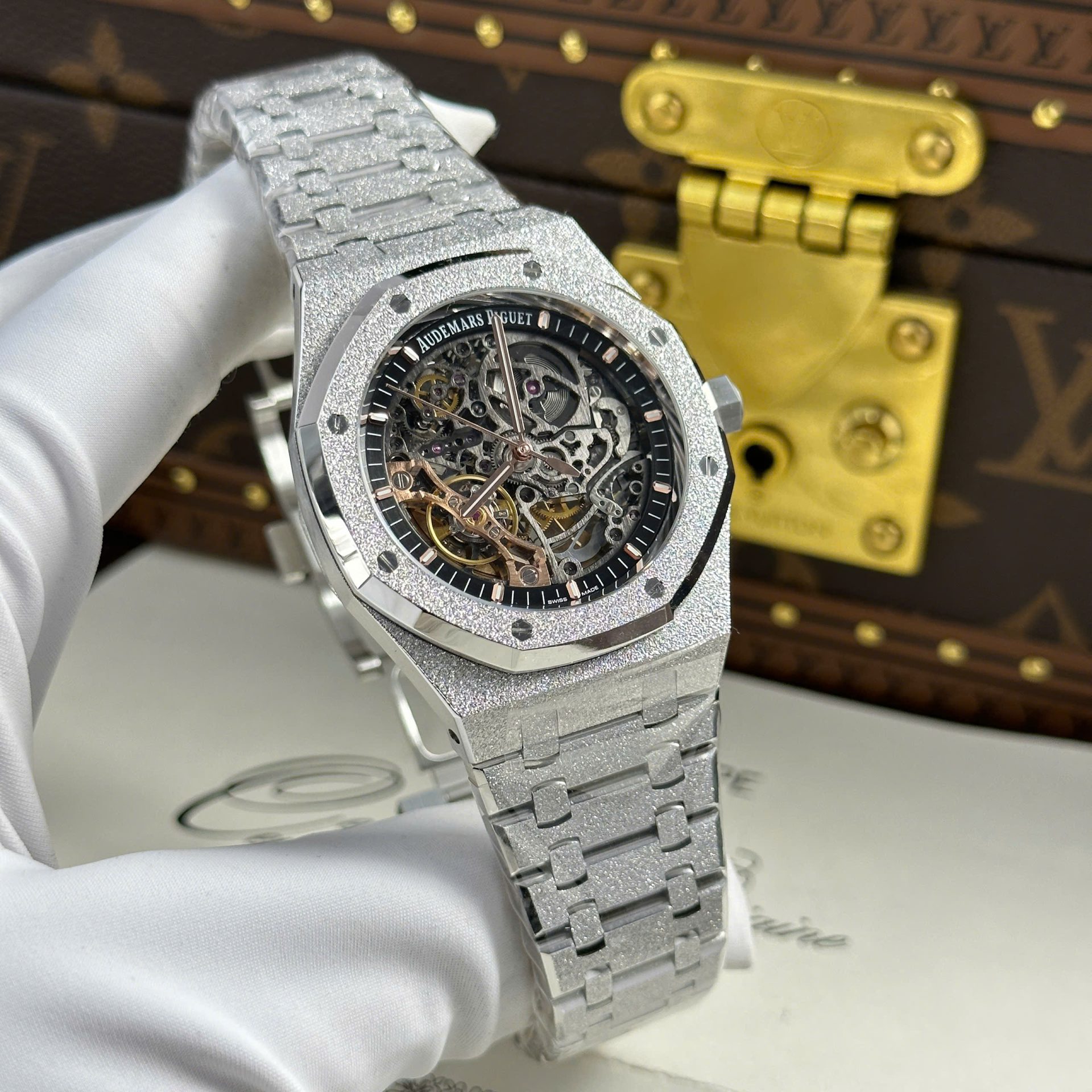 replica Audemars Piguet Replica Watch Royal Oak 15400 Carbon Dial Black 41mm WATCHES 3 