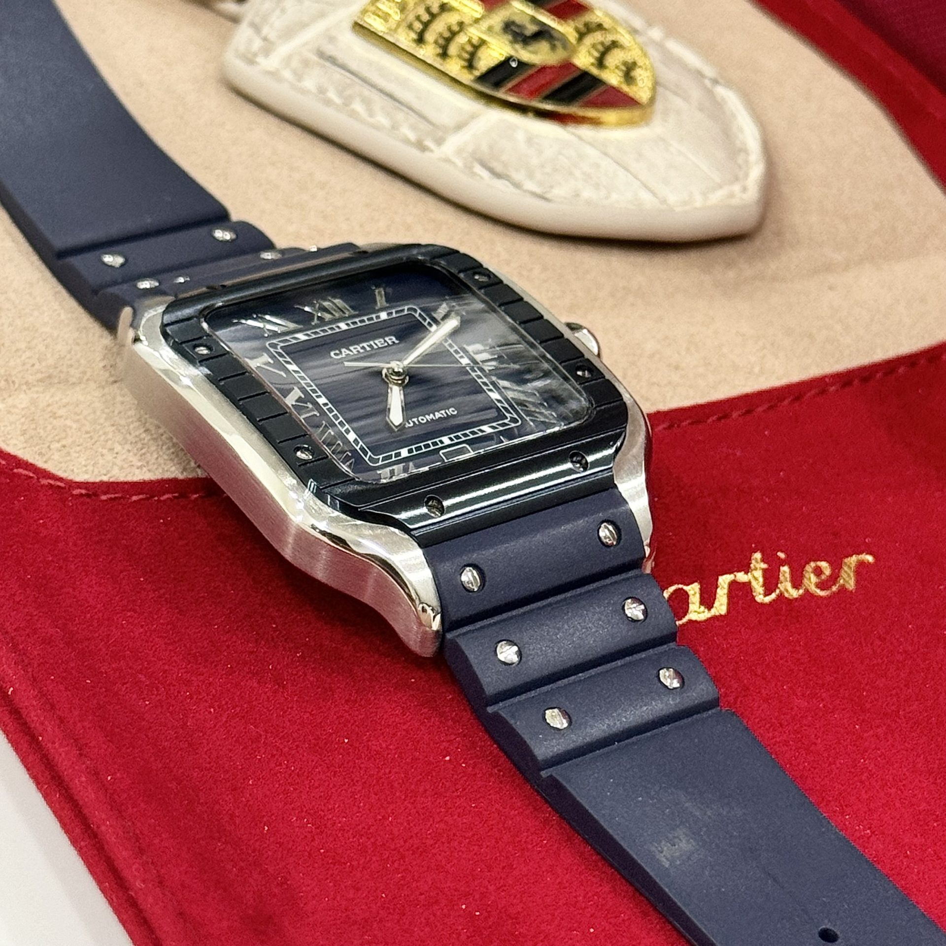 replica Cartier Ronde Natural Diamond Replica 1:1 Watch For Women 36mm WATCHES 3 