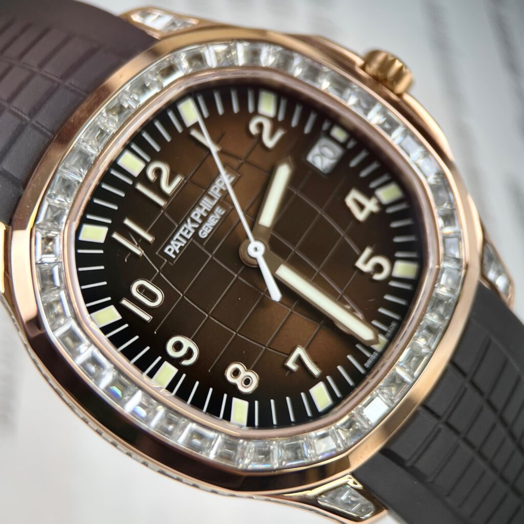 replica Patek Philippe Best Replica Watch Nautilus 5712 Custom Authentic Details 40mm WATCHES 3 