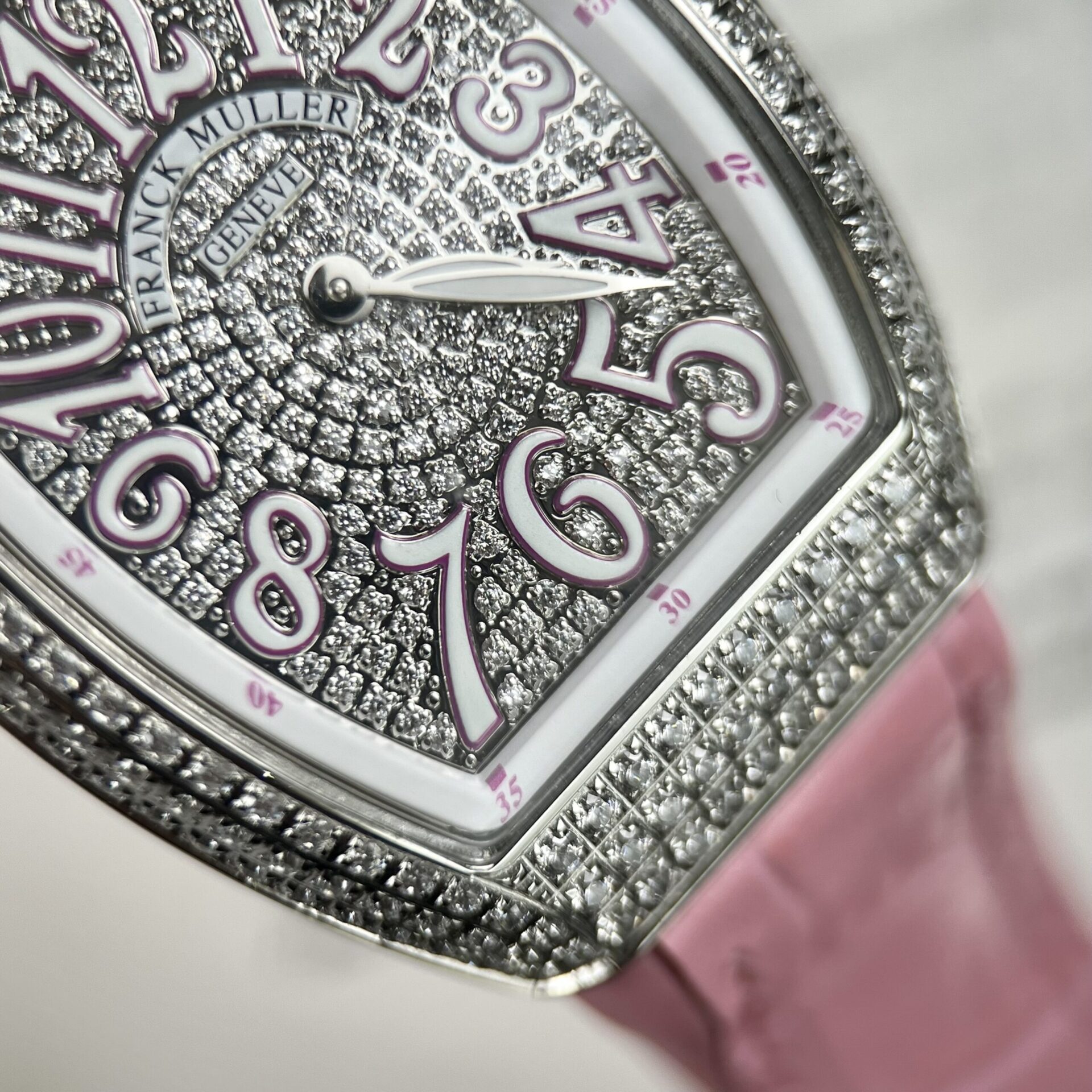 replica Franck Muller Island With Natural Diamond Replica Watch Women’s 36mm WATCHES 3 