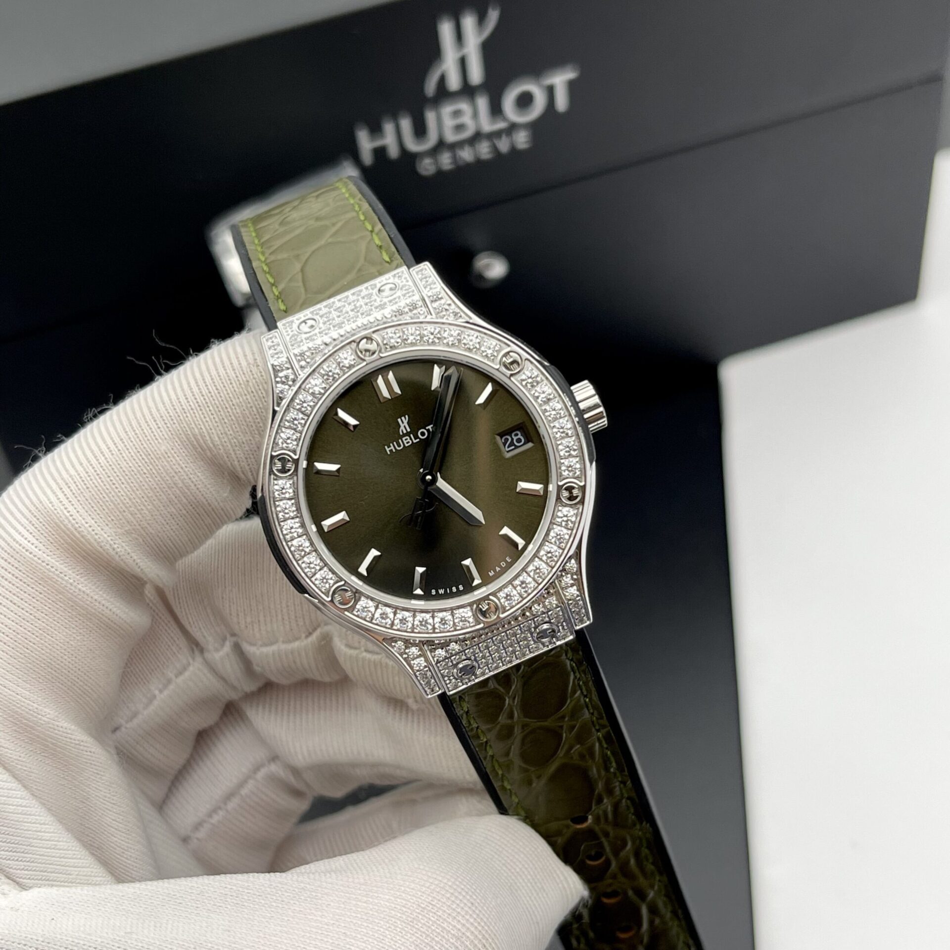 replica Hublot Fake Watch Big Bang Chronograph Blue Custom Moissanite Diamonds 44mm WATCHES 3 