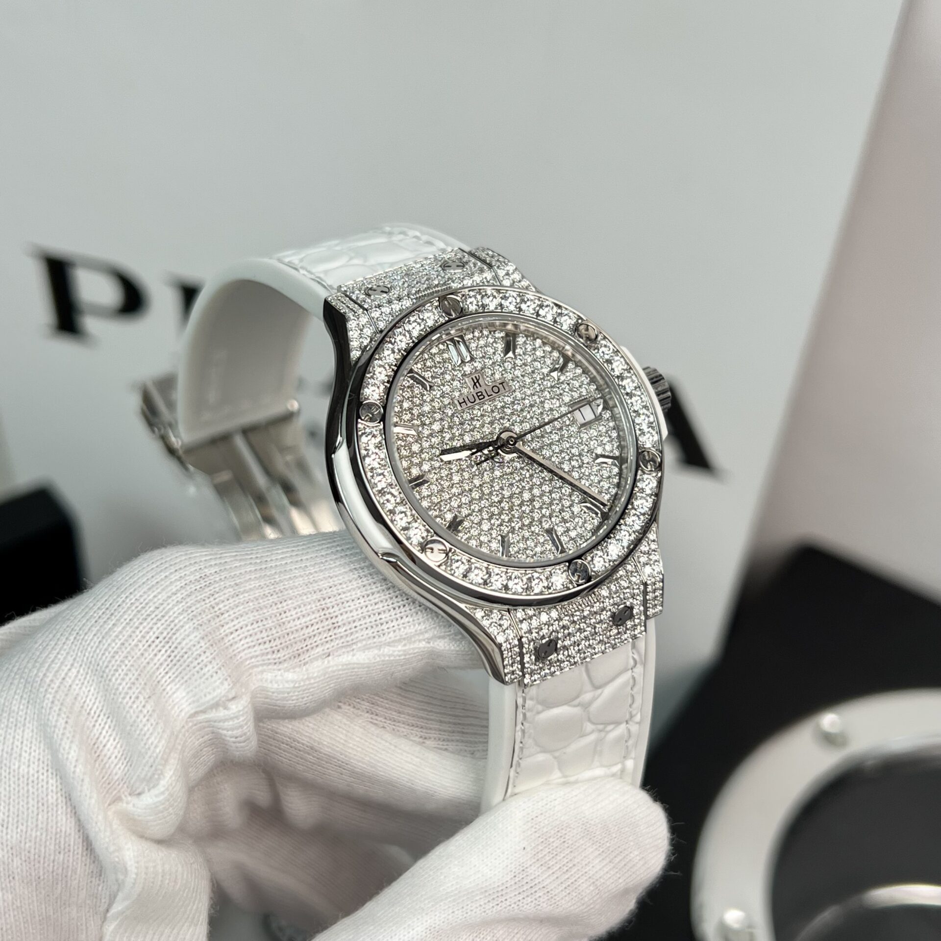replica Hublot Best Replica Watch Square Bang King Gold Custom Moissanite Diamonds BBF 42mm WATCHES 3 