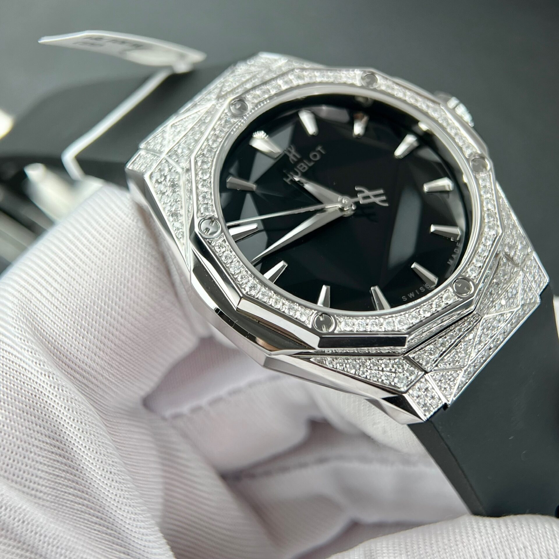 replica Hublot Replica Watch Big Bang One Click Custom Full Moissanite Diamonds 39mm WATCHES 3 
