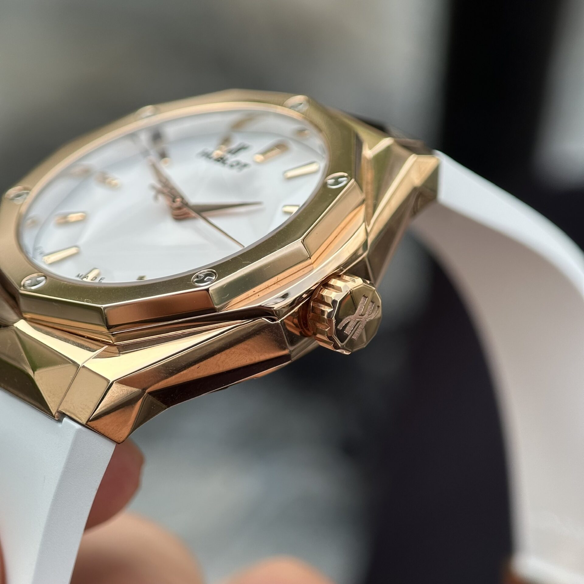 replica Hublot Fake Watch Big Bang Sang Bleu II King Gold HB Factory 44mm WATCHES 3 