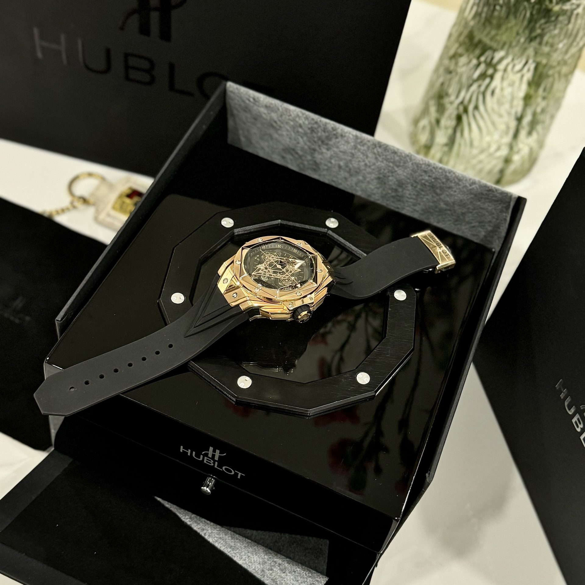 replica Hublot Best Fake Watches Classic Fusion Ceramic Demi King Gold 42mm WATCHES 3 