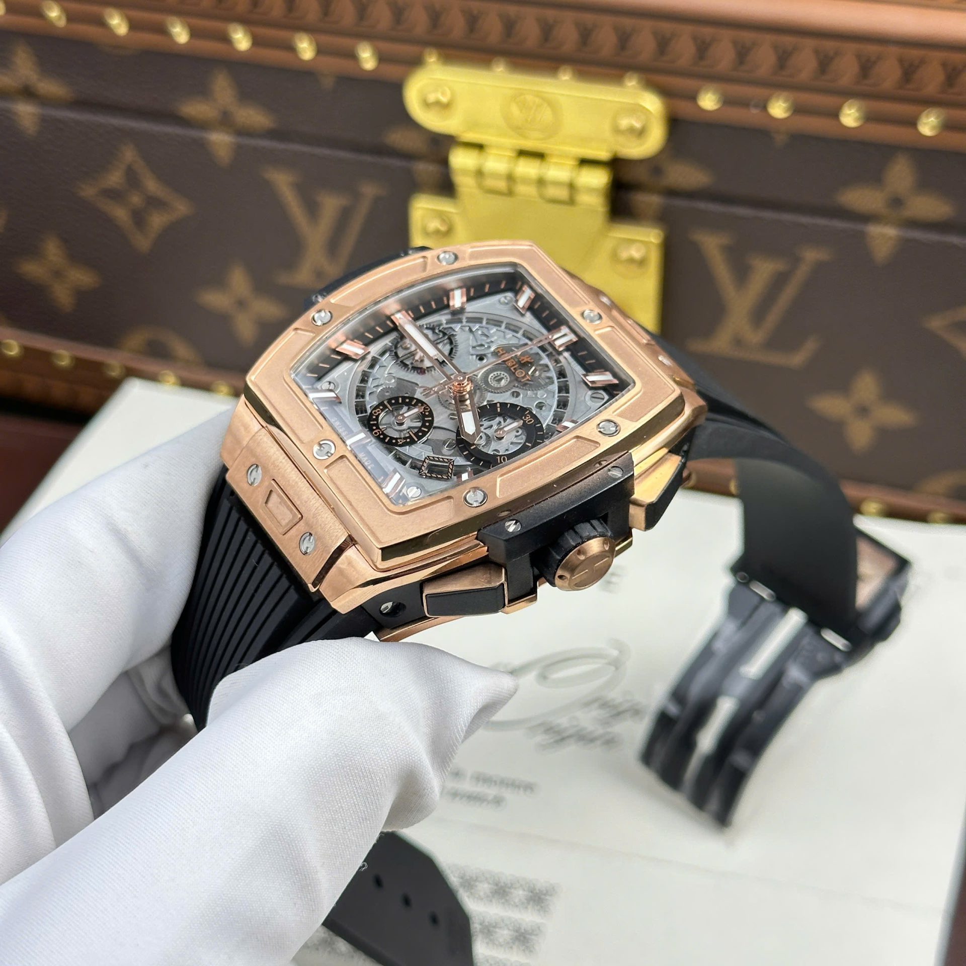 replica Hublot Replica Watch Spirit Of Big Bang King Gold Dial Blue 42mm WATCHES 3 
