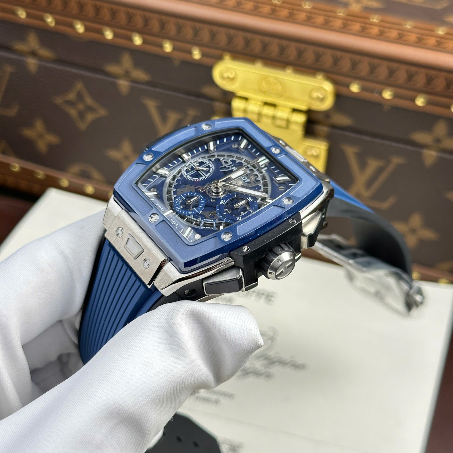 replica Hublot Replica Watch Spirit Of Big Bang King Gold Black Dial 42mm WATCHES 3 
