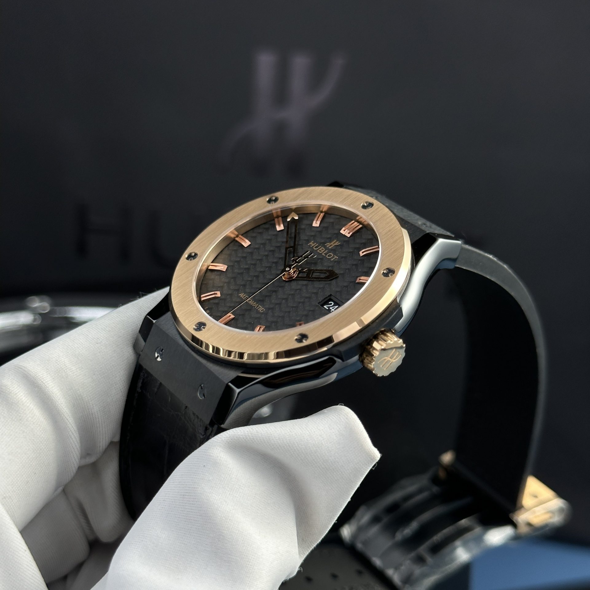 replica Hublot Best Replica Watch Classic Fusion Custom Natural Diamonds 42mm WATCHES 3 