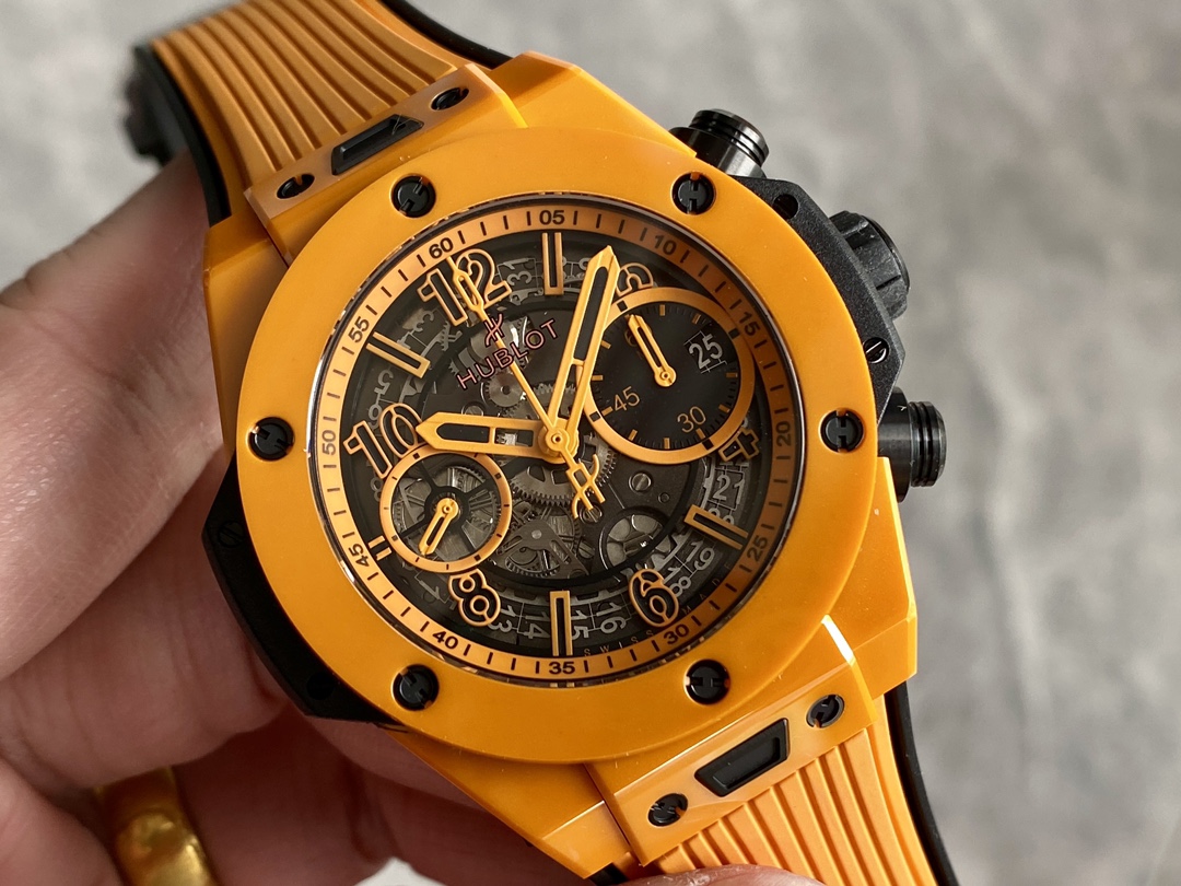 replica Hublot Fake Watch Big Bang One Click Dial Blue Custom Diamonds Moissanite 39mm WATCHES 3 