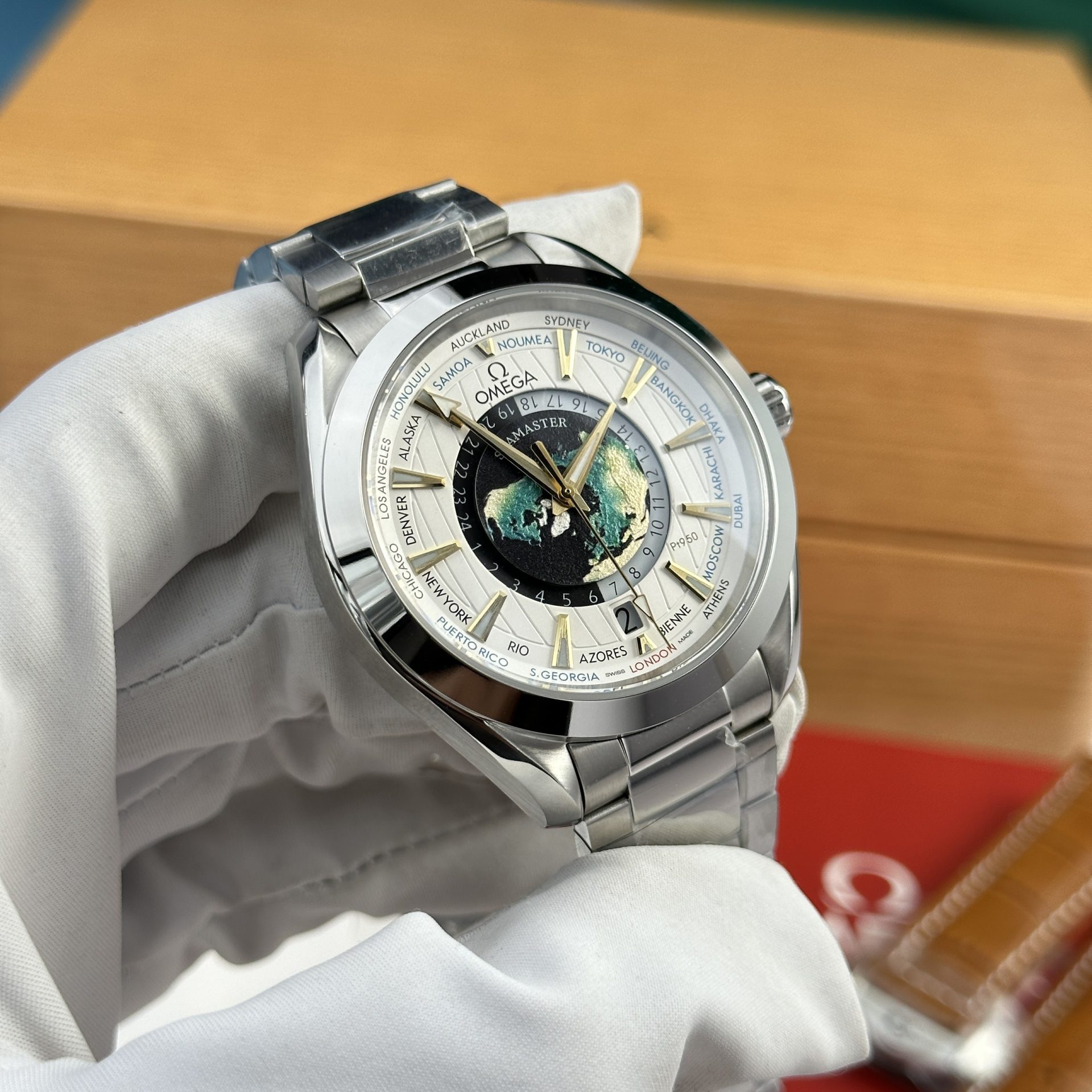 replica Omega Replica Watch Seamaster Demi Gold Black Dial VS Factory Demi Gold 42mm WATCHES 3 