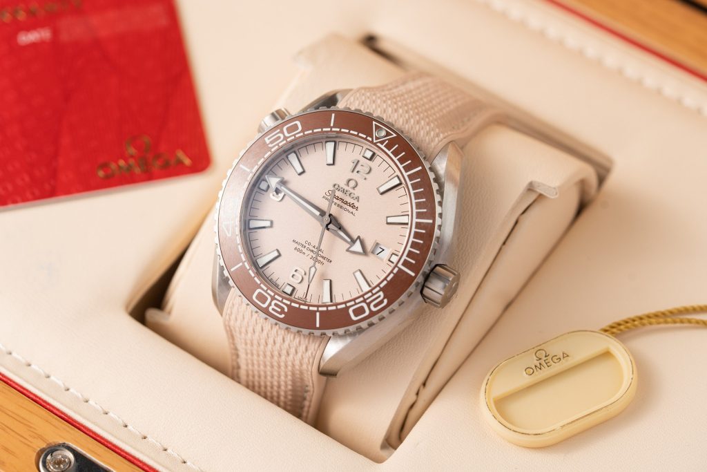 replica Omega Replica Watch Aqua Terra Worldtimer Gray Dial Rubber Strap VS Factory 43mm WATCHES 3 
