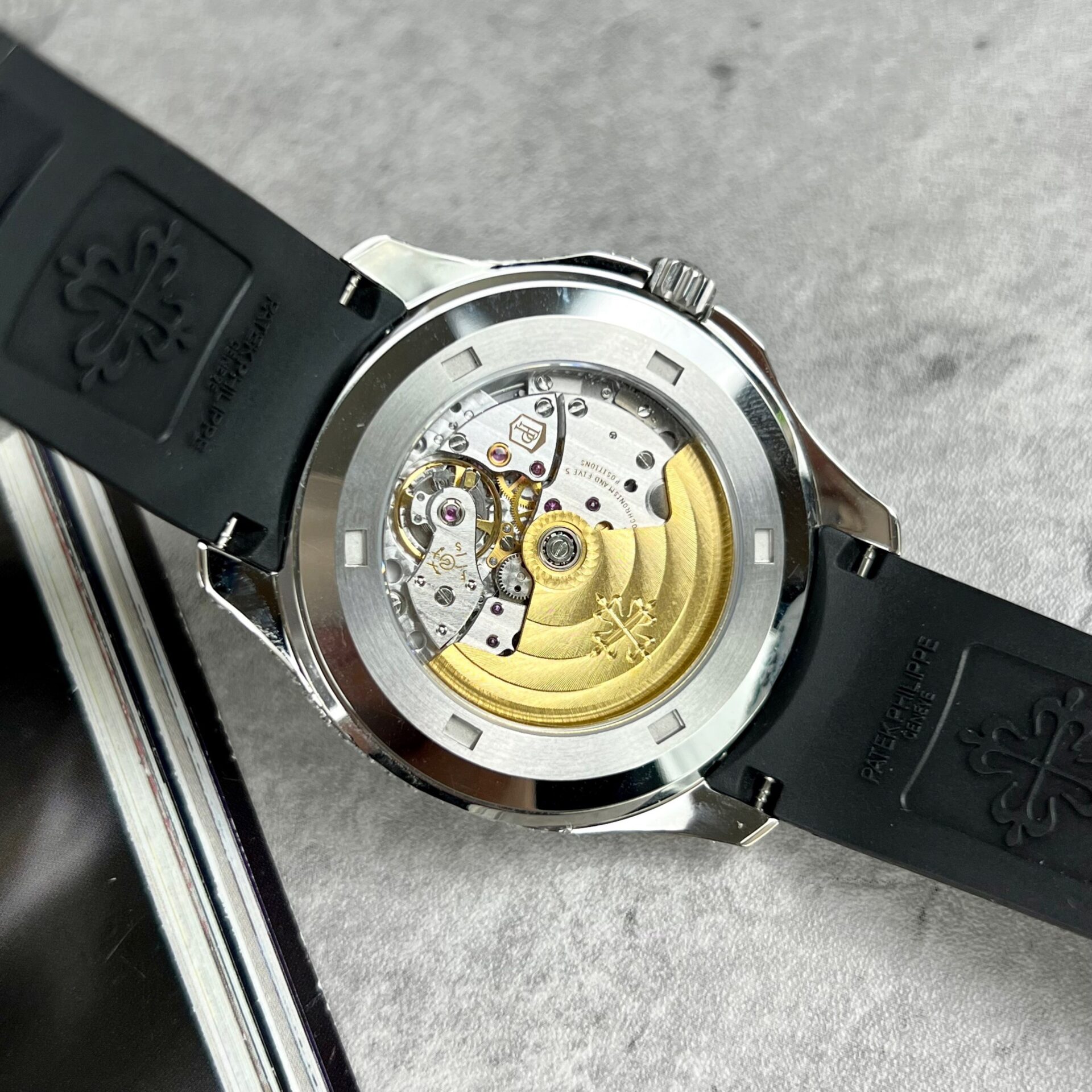 replica Patek Philippe Replica Watch Nautilus 5724R Gold Wrapped GR Factory 40mm WATCHES 3 