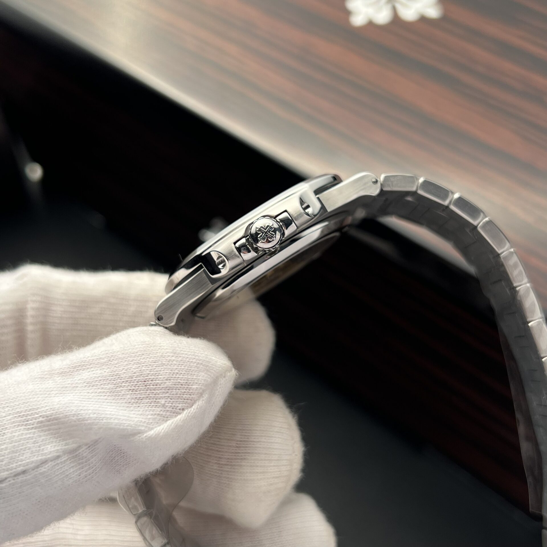 replica Patek Philippe Replica Watch Calatrava 5227G Mechanical Ivory Dial 3K Factory 39mm WATCHES 3 