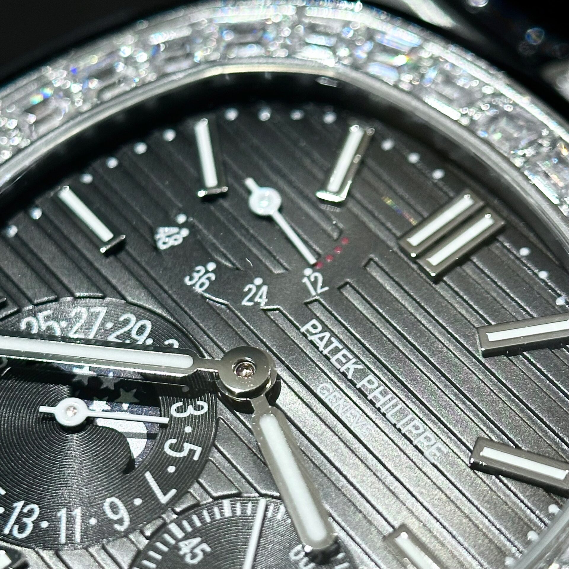 replica Patek Philippe Best Replica Watch Nautilus 5712 Custom Authentic Details 40mm WATCHES 3 