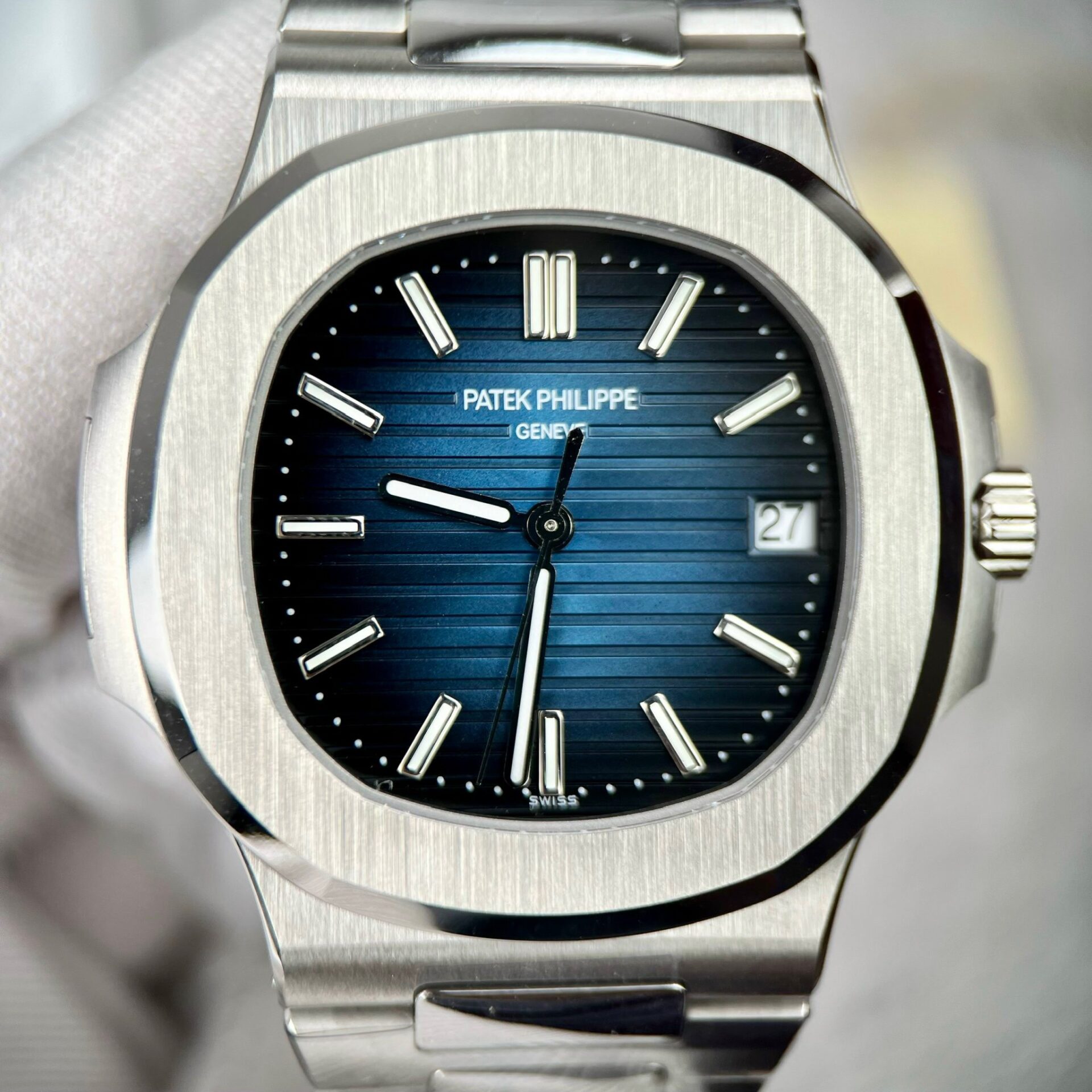 replica Patek Philippe Clone Watch Nautilus 5719 Full Diamonds Baguette 40mm WATCHES 3 