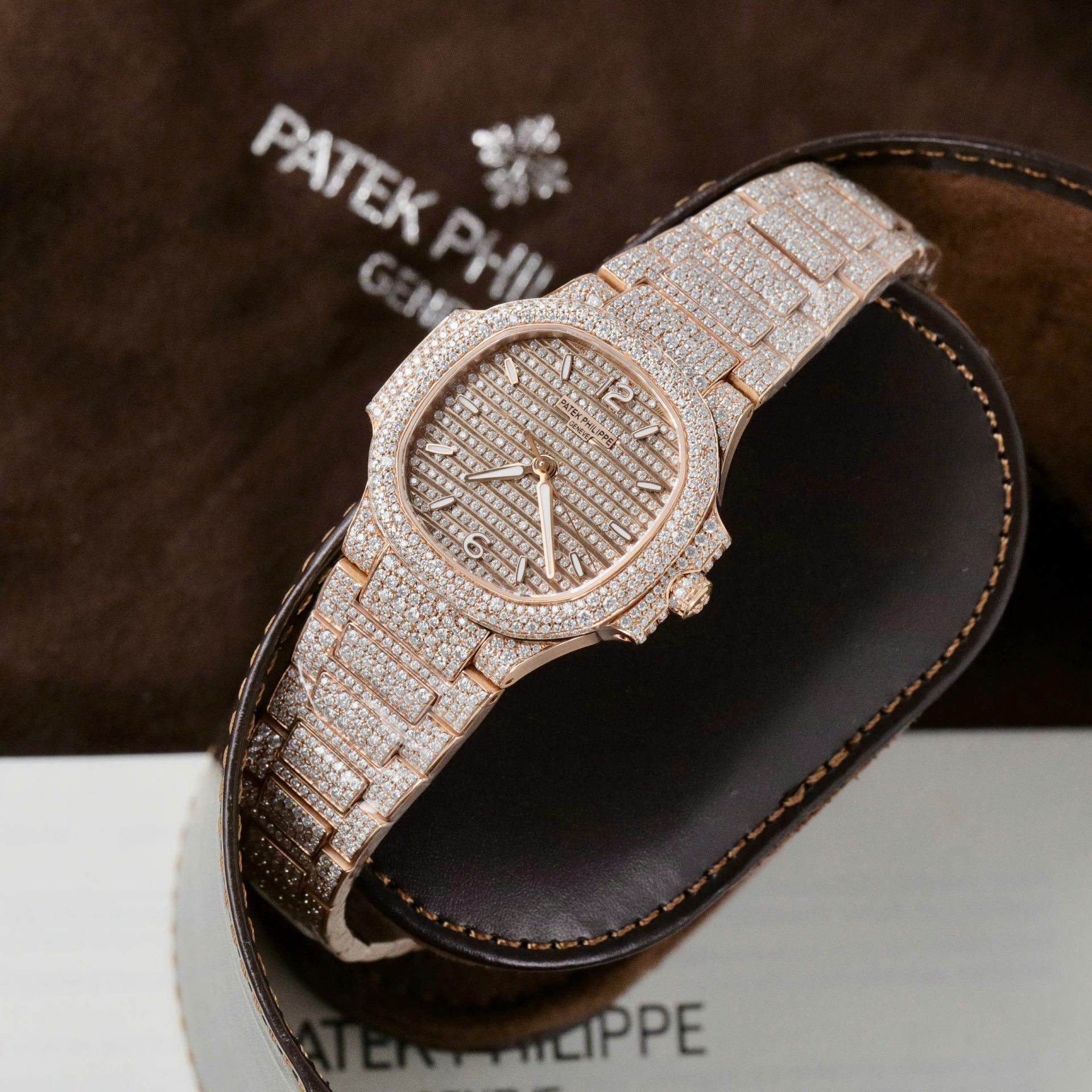 replica Patek Philippe Fake Watches Nautilus 7010 Womens Metal Wire 32mm WATCHES 3 
