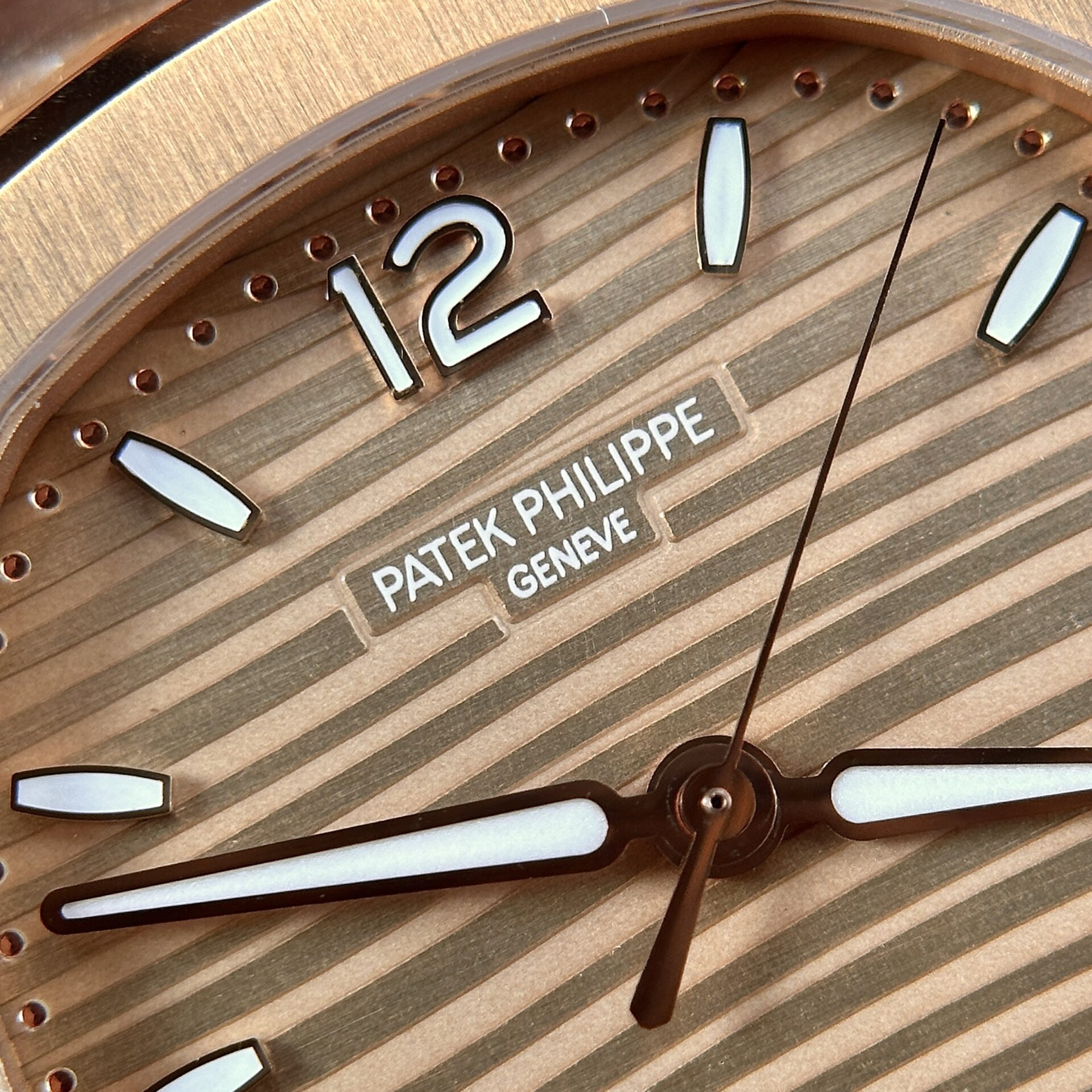 replica Patek Philippe Replica Watch Nautilus 5724R Gold Wrapped GR Factory 40mm WATCHES 3 