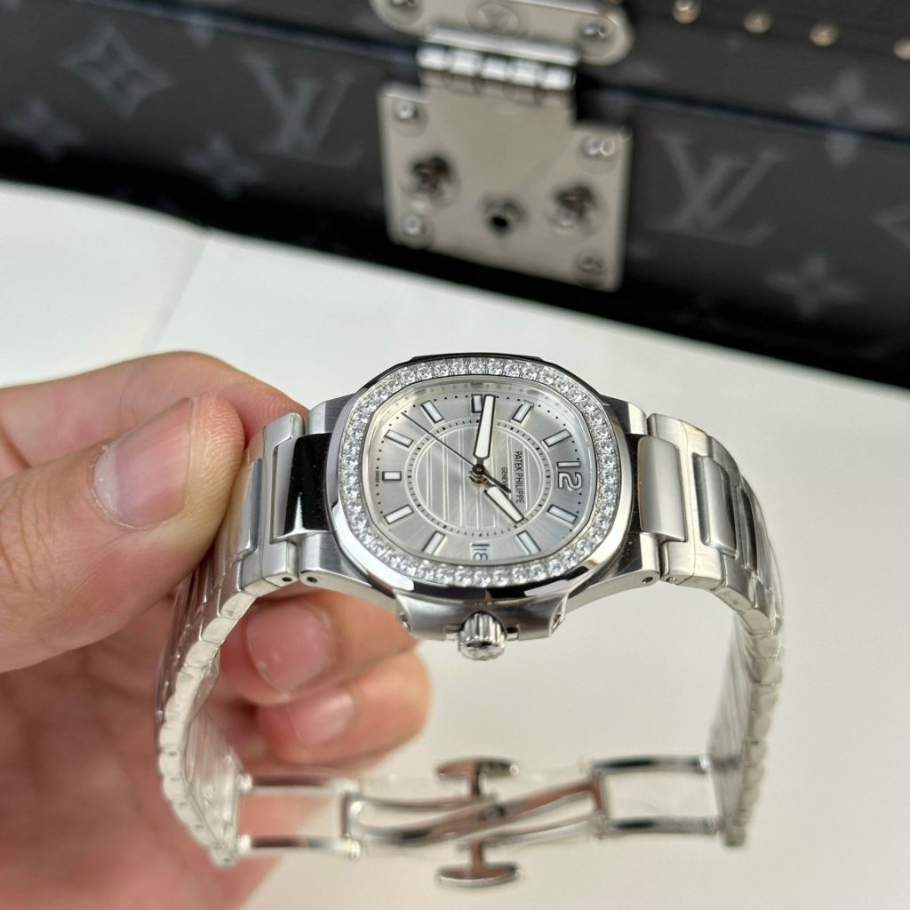 replica Patek Philippe Best Replica Watch Nautilus 5719 Custom CVD Diamond And White Gold 40mm WATCHES 3 