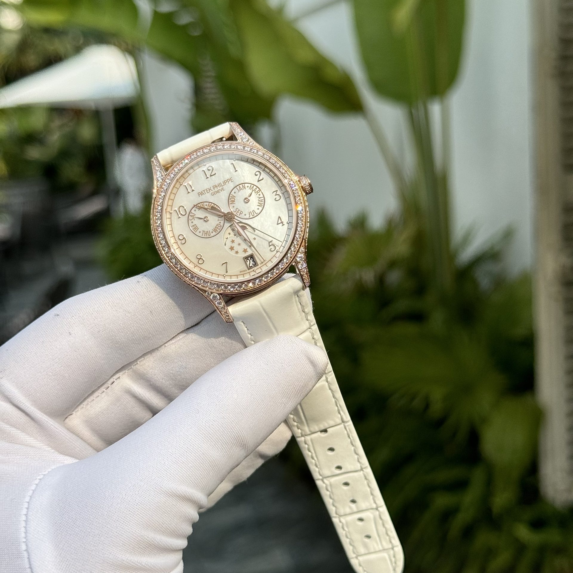 replica Patek Philippe Clone Watch Nautilus 7010 Womens White Dial 32mm WATCHES 3 