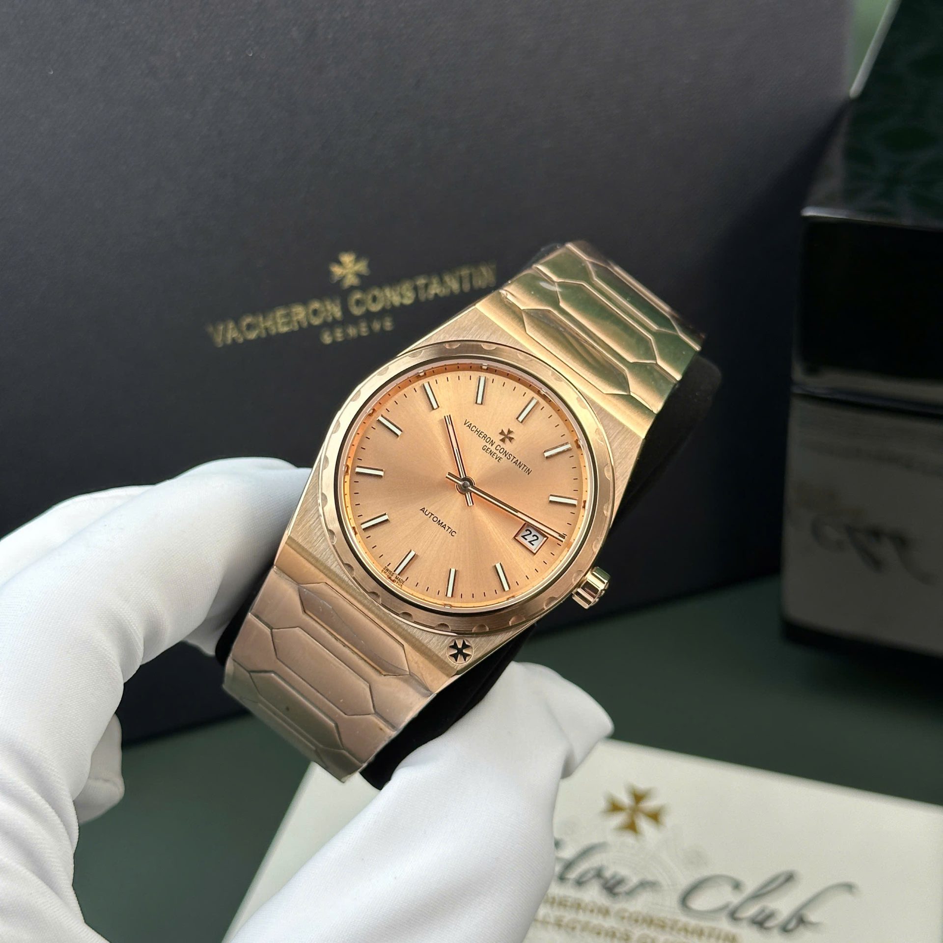 replica Vacheron Constantin Best Replica Watch Overseas 5500V Dial Blue 42.5mm WATCHES 3 