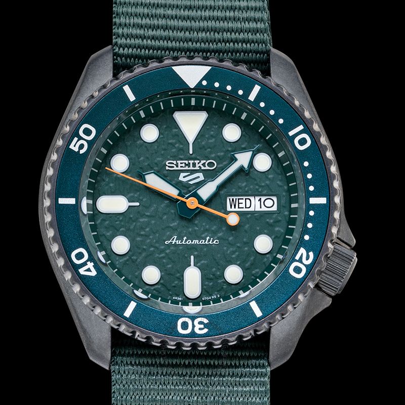 replica Seiko 5 Sports SRPD77K1 WATCHES 3 