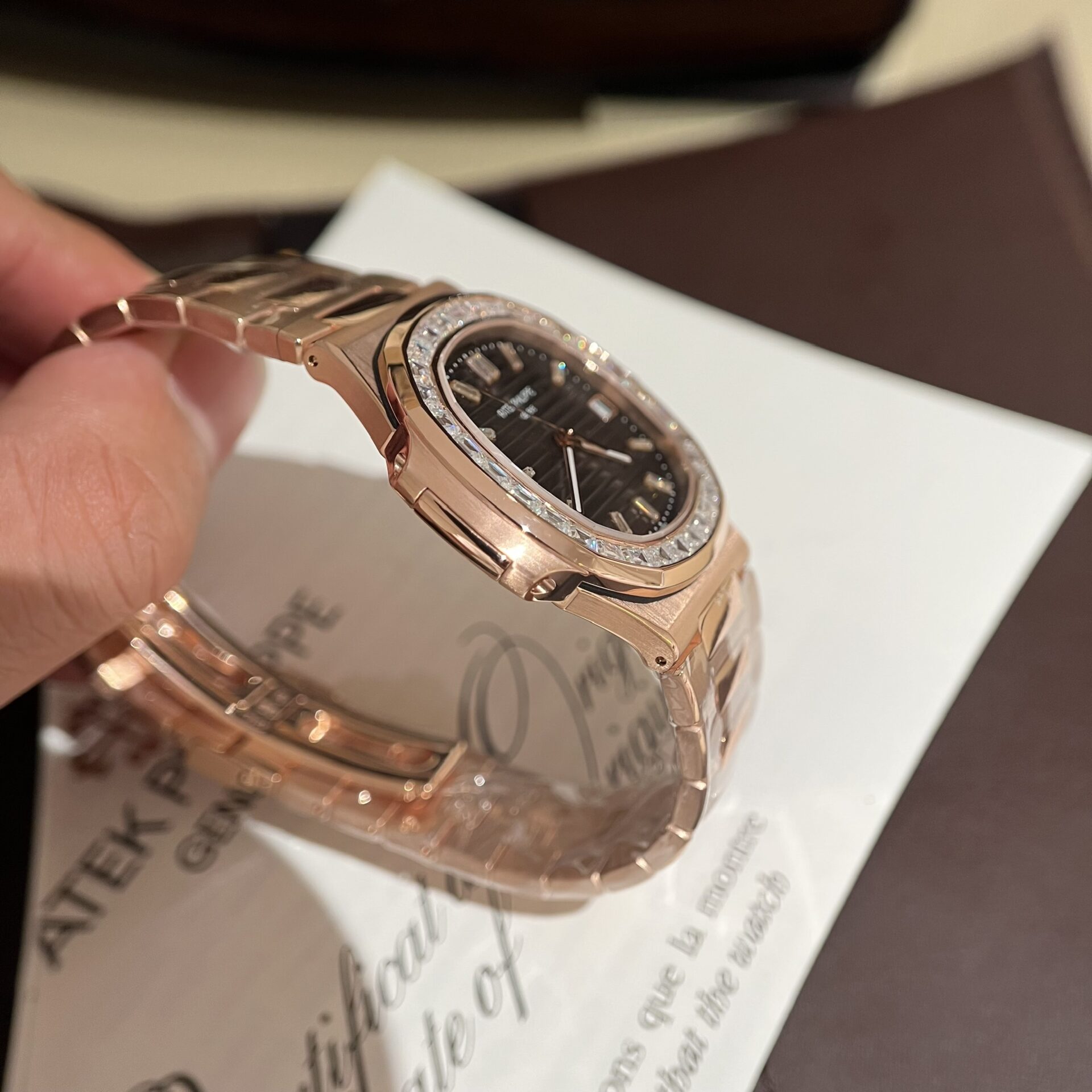 replica Patek Philippe Fake Watches Nautilus 7010 Womens Metal Wire 32mm WATCHES 3 