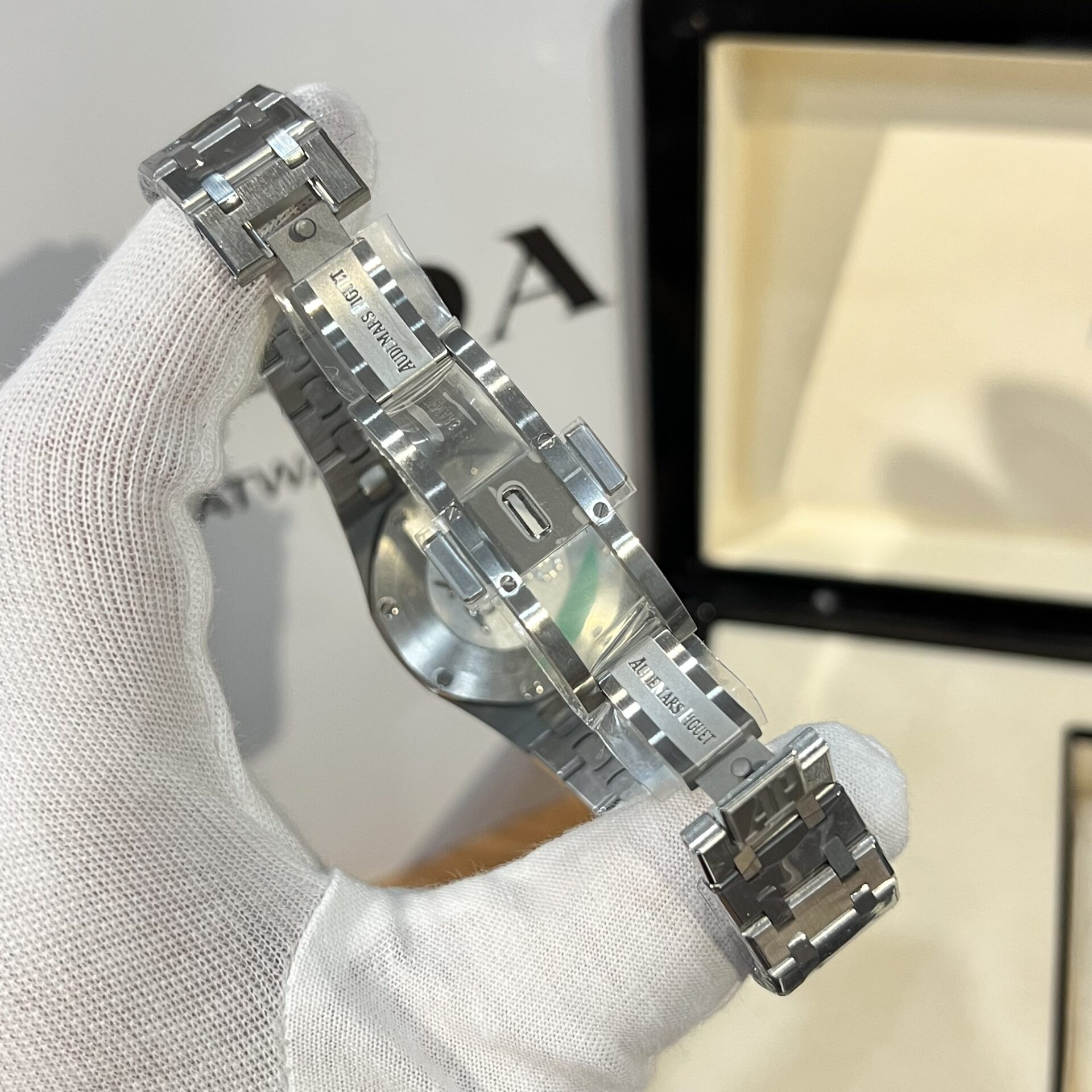 replica Audemars Piguet Replica Watch Royal Oak 15720ST Blue Dial IP Factory 41mm WATCHES 4 