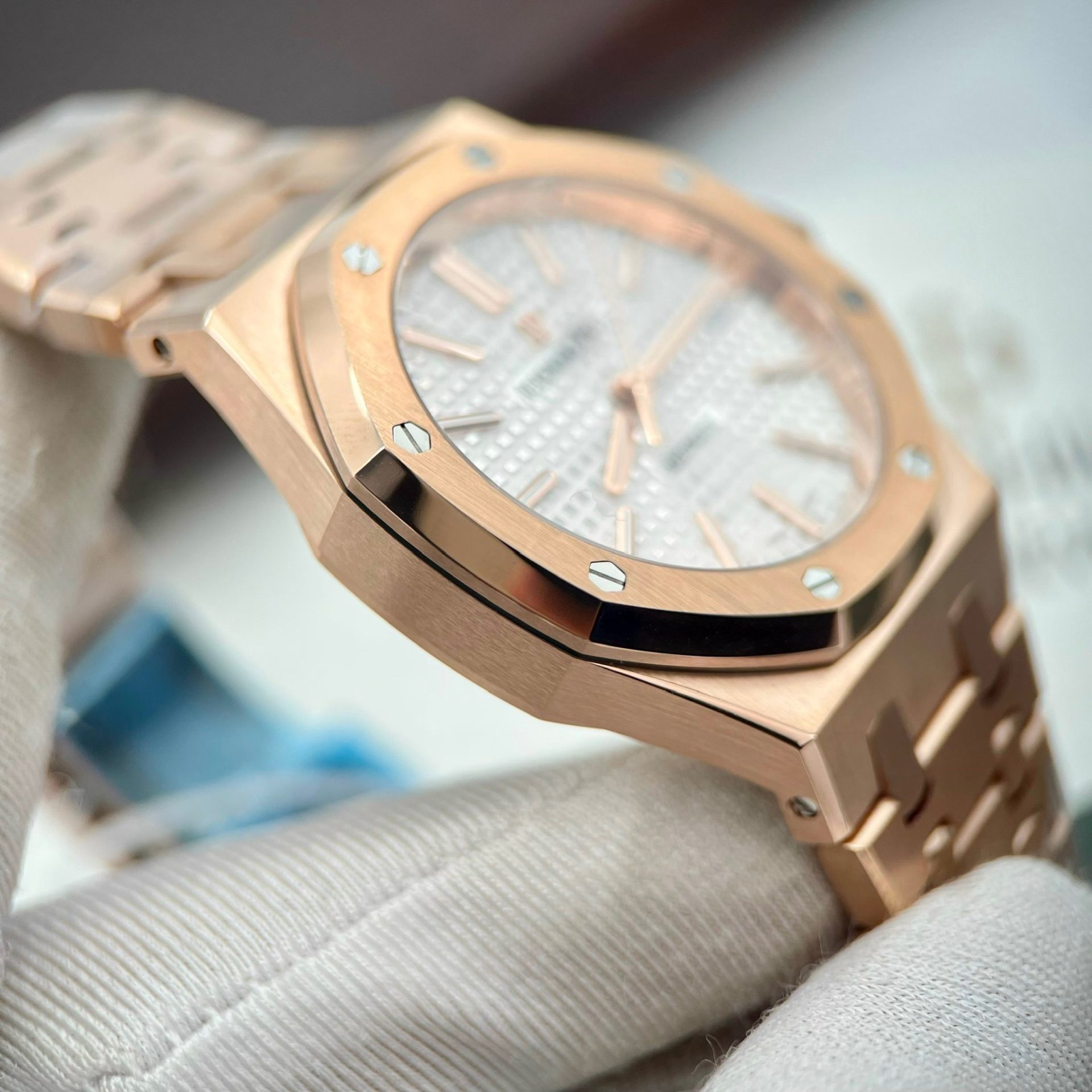 replica Audemars Piguet Replica Watch Royal Oak 15400 Carbon Dial Black 41mm WATCHES 4 