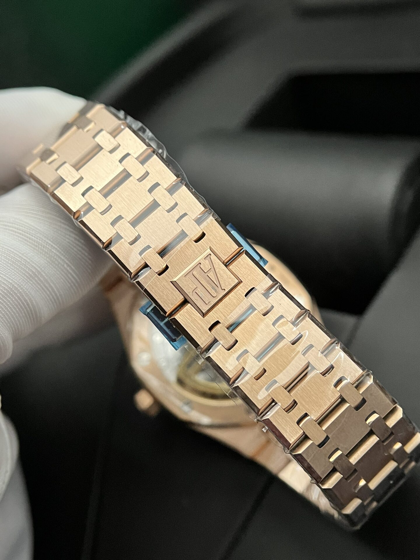 replica Audemars Piguet Fake Watch Royal Oak 15450 White Gold IP Factory 37mm WATCHES 4 