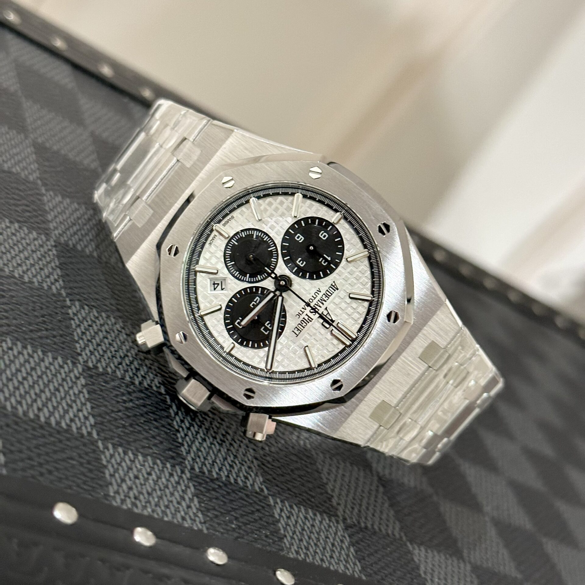 replica Audemars Piguet Replica Watches Royal Oak Jumbo Extra-Thin 15202ST Blue Dial 39mm WATCHES 4 