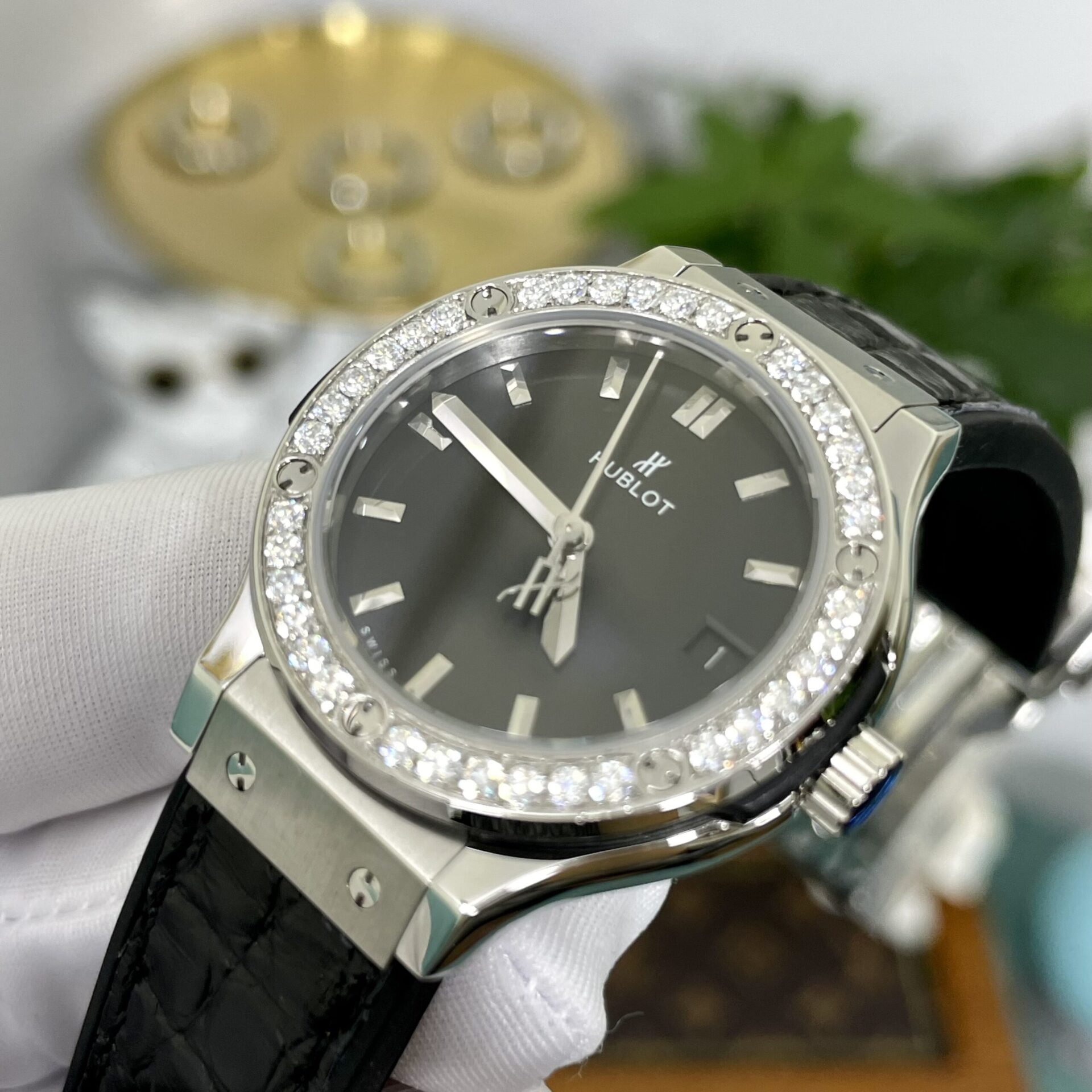 replica Hublot Replica Watch Classic Fusion Custom Full Moissanite Diamonds 42mm WATCHES 4 