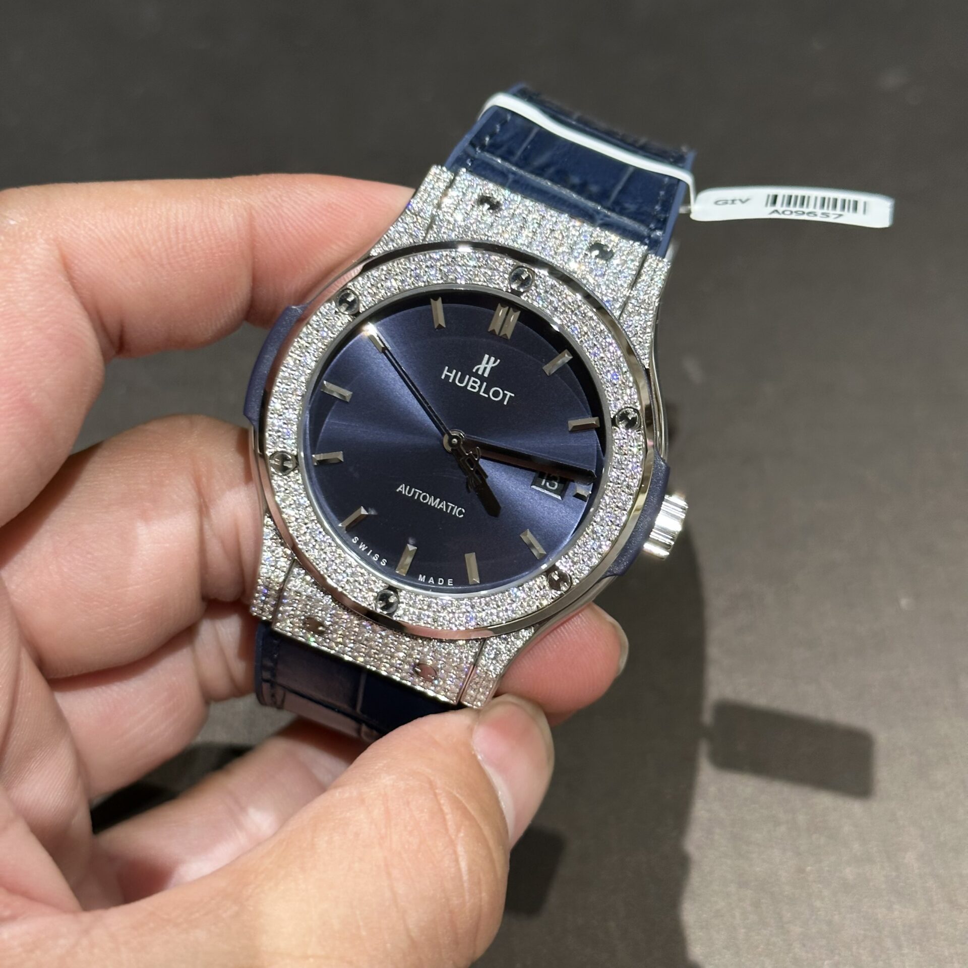 replica Hublot Replica Watch Big Bang One Click Custom Full Moissanite Diamonds 39mm WATCHES 4 