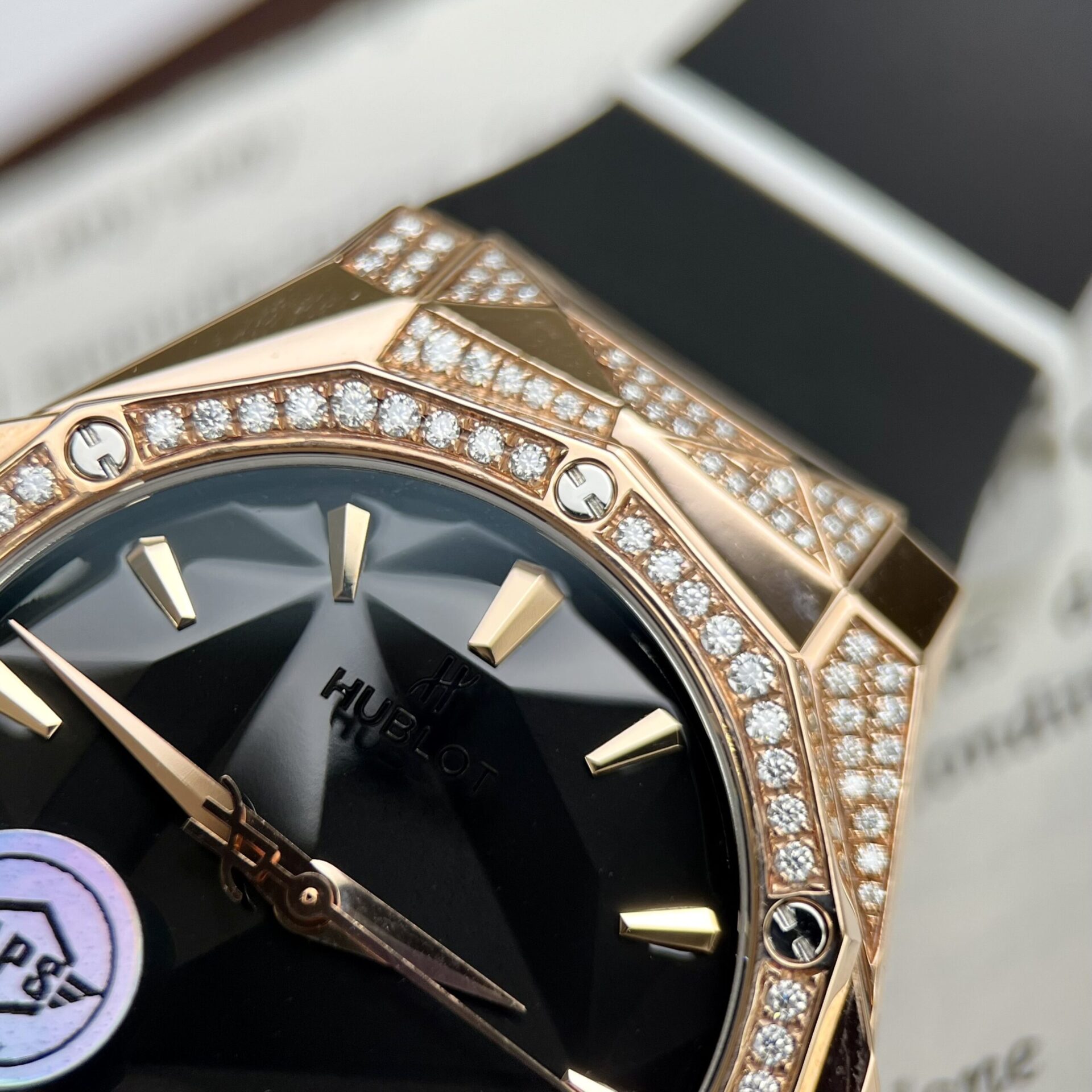 replica Hublot Replica Watch Big Bang One Click Custom Full Moissanite Diamonds 39mm WATCHES 4 