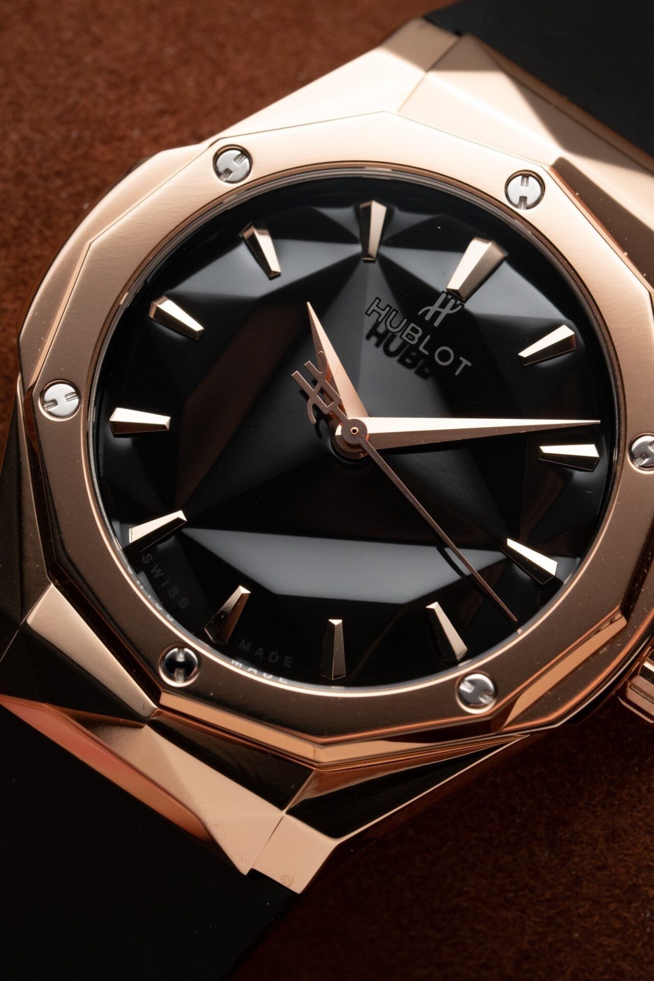 replica Hublot Best Fake Watches Classic Fusion Ceramic Demi King Gold 42mm WATCHES 4 