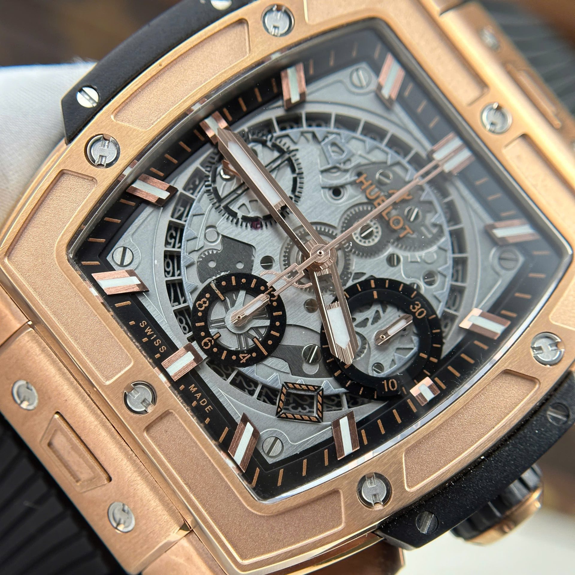replica Hublot Replica Watch Spirit Of Big Bang King Gold Dial Blue 42mm WATCHES 4 