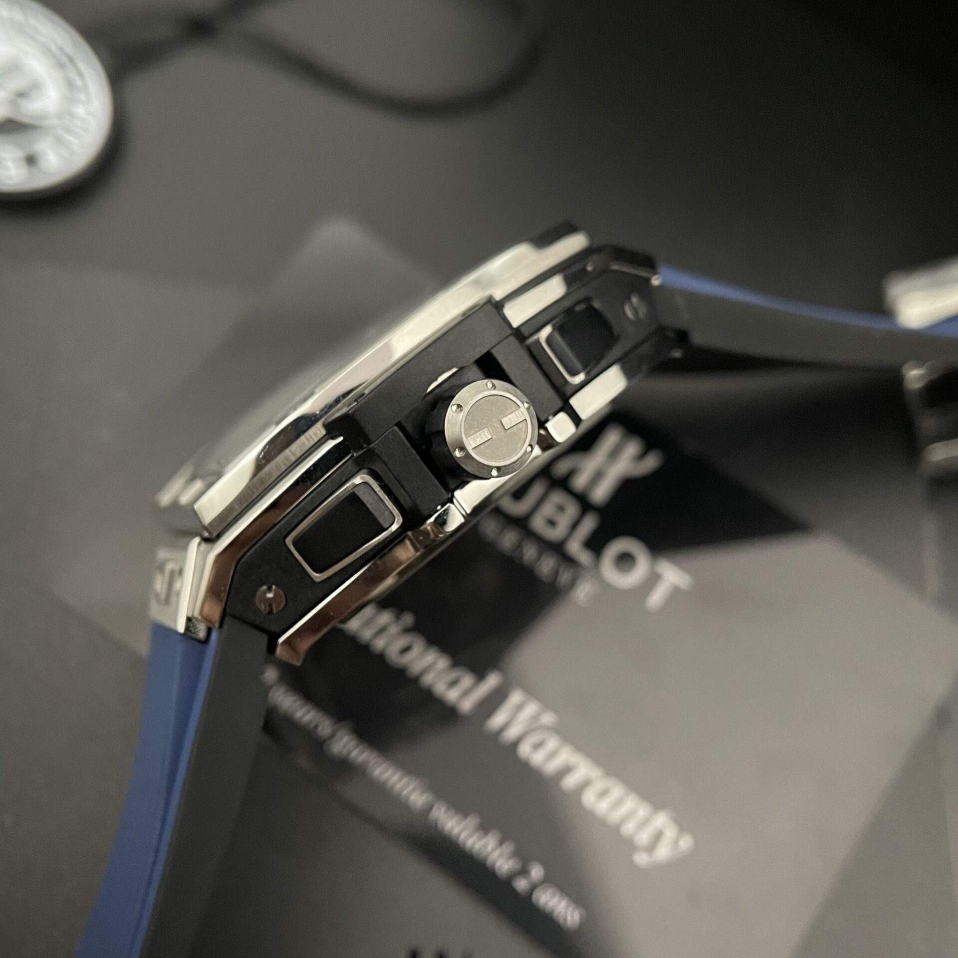 replica Hublot Fake Watch Big Bang One Click Dial Blue Custom Diamonds Moissanite 39mm WATCHES 4 