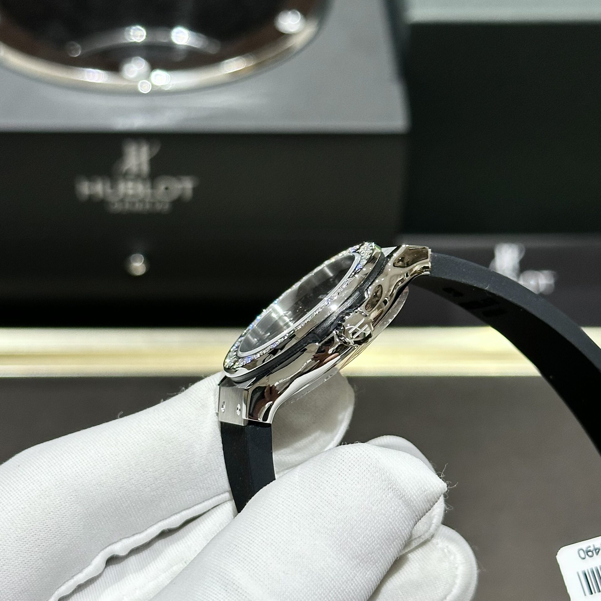 replica Hublot Replica Watch Classic Fusion Custom Full Moissanite Diamonds 42mm WATCHES 4 