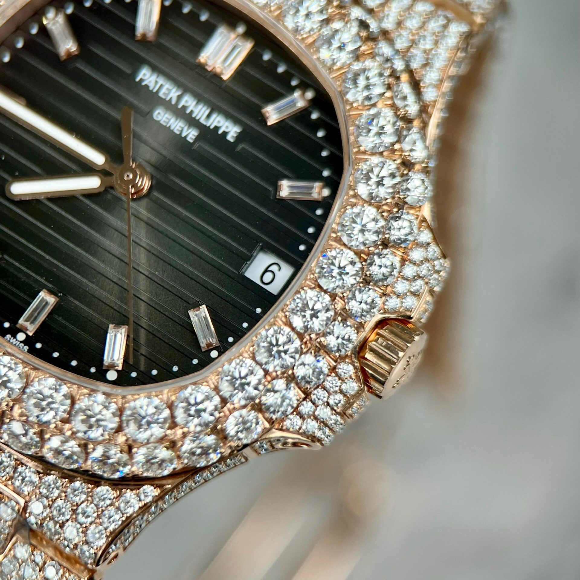 replica Patek Philippe Best Replica Watch Nautilus 5719 Custom CVD Diamond And White Gold 40mm WATCHES 4 