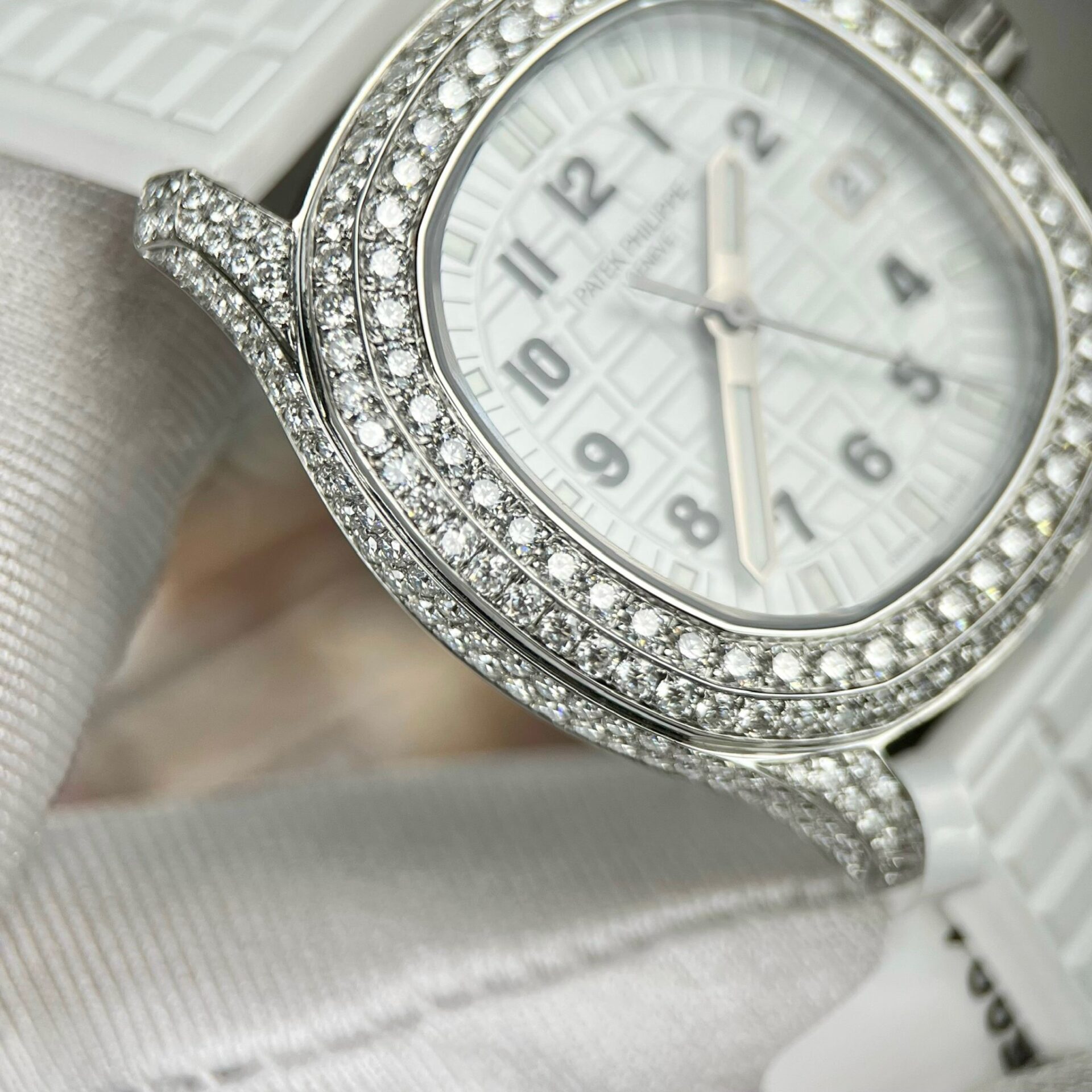 replica Patek Philippe Best Replica Watch Grand Complications 6104R Custom Solid Gold Watch and Diamonds 44mm WATCHES 4 