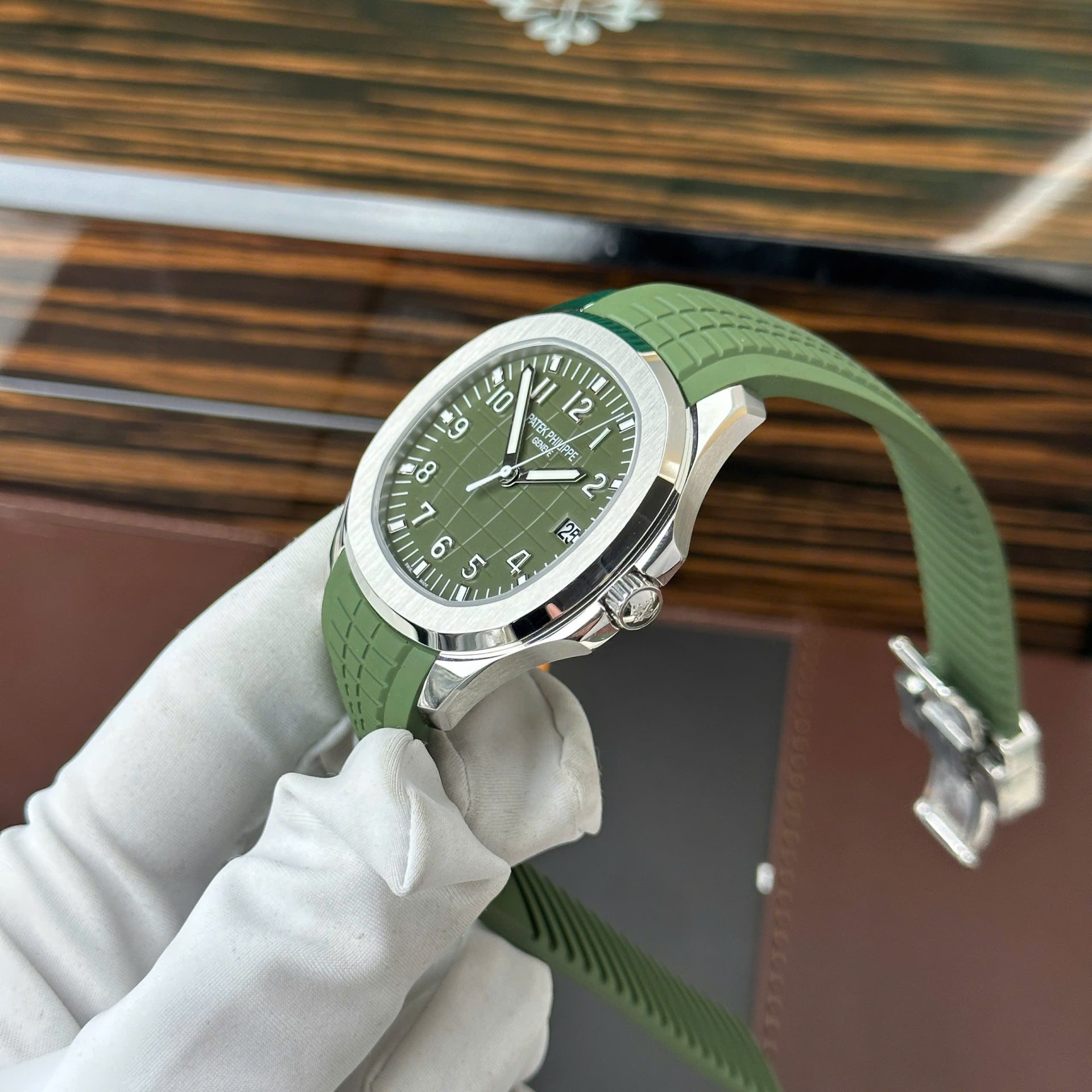 replica Patek Philippe Replica Watch Calatrava 5227G Mechanical Ivory Dial 3K Factory 39mm WATCHES 4 