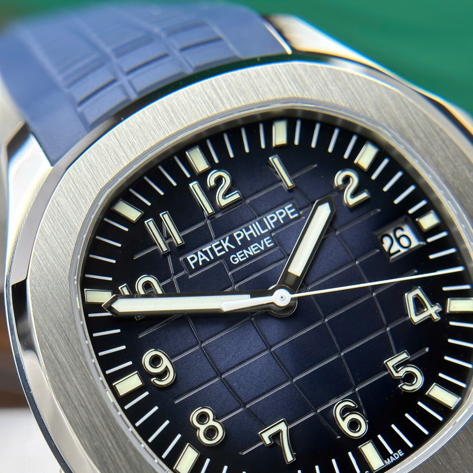 replica Patek Philippe Best Replica Watch Nautilus 5712 Custom Authentic Details 40mm WATCHES 4 