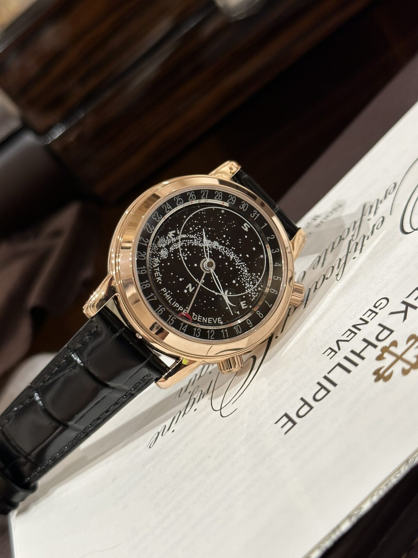 replica Patek Philippe Replica Watch Nautilus 7010 Rose Gold Womens 32mm WATCHES 4 